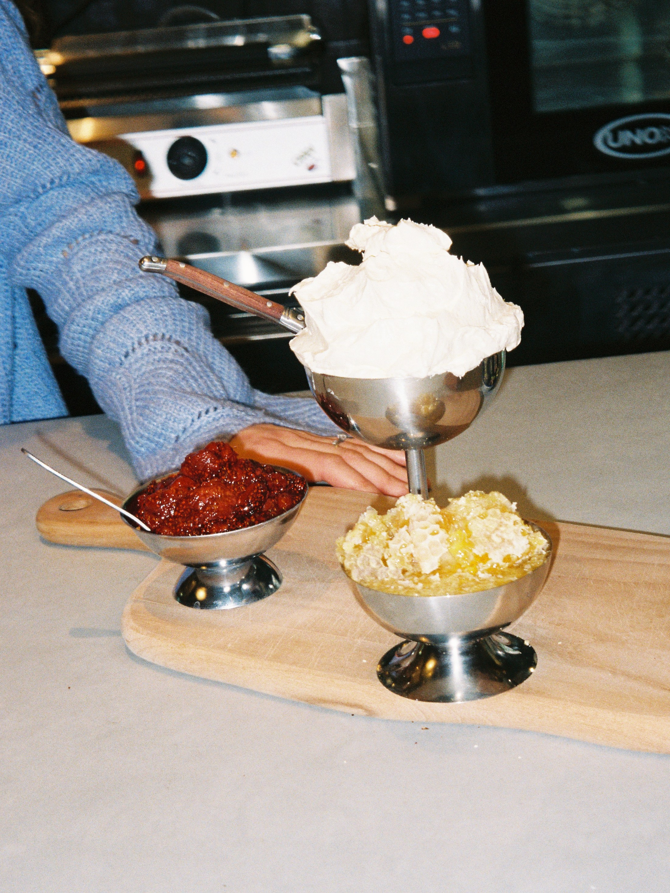 Pshur 35 mm. CHRISTINA GRIG // photographer, content creator