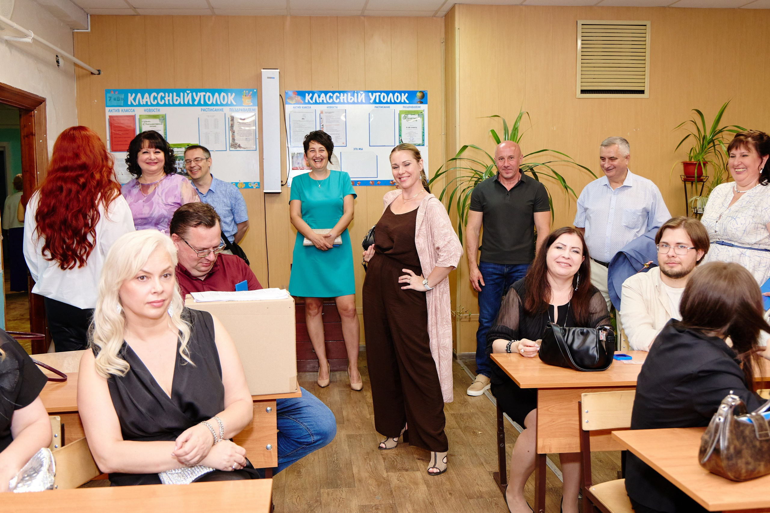 Выпускной 35 Сош. Фотограф Выпускные альбомы Таганрог Сергей Коробченко