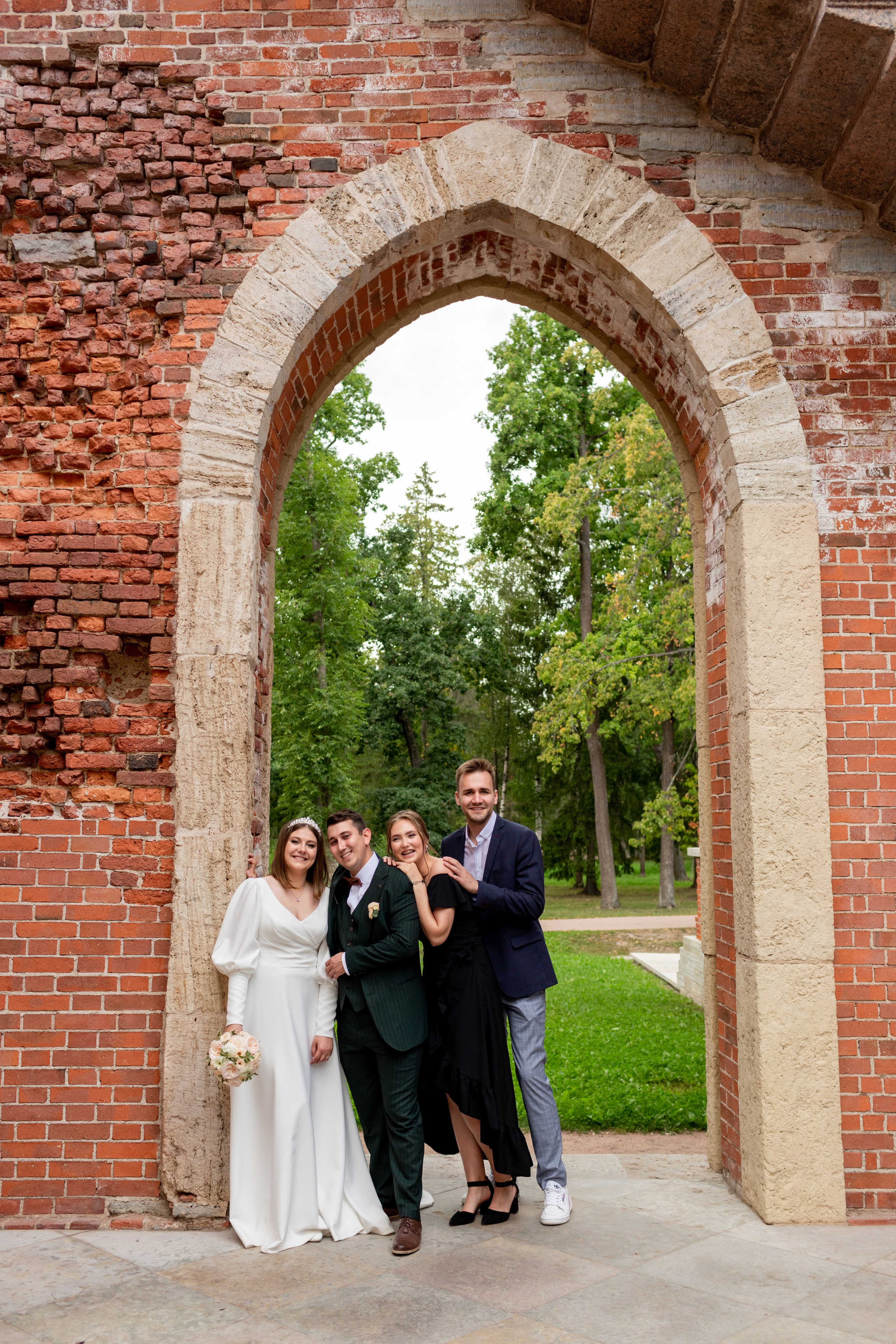 Свадебная фотосессия в Пушкине. Свадебный фотограф Кирилл Белый