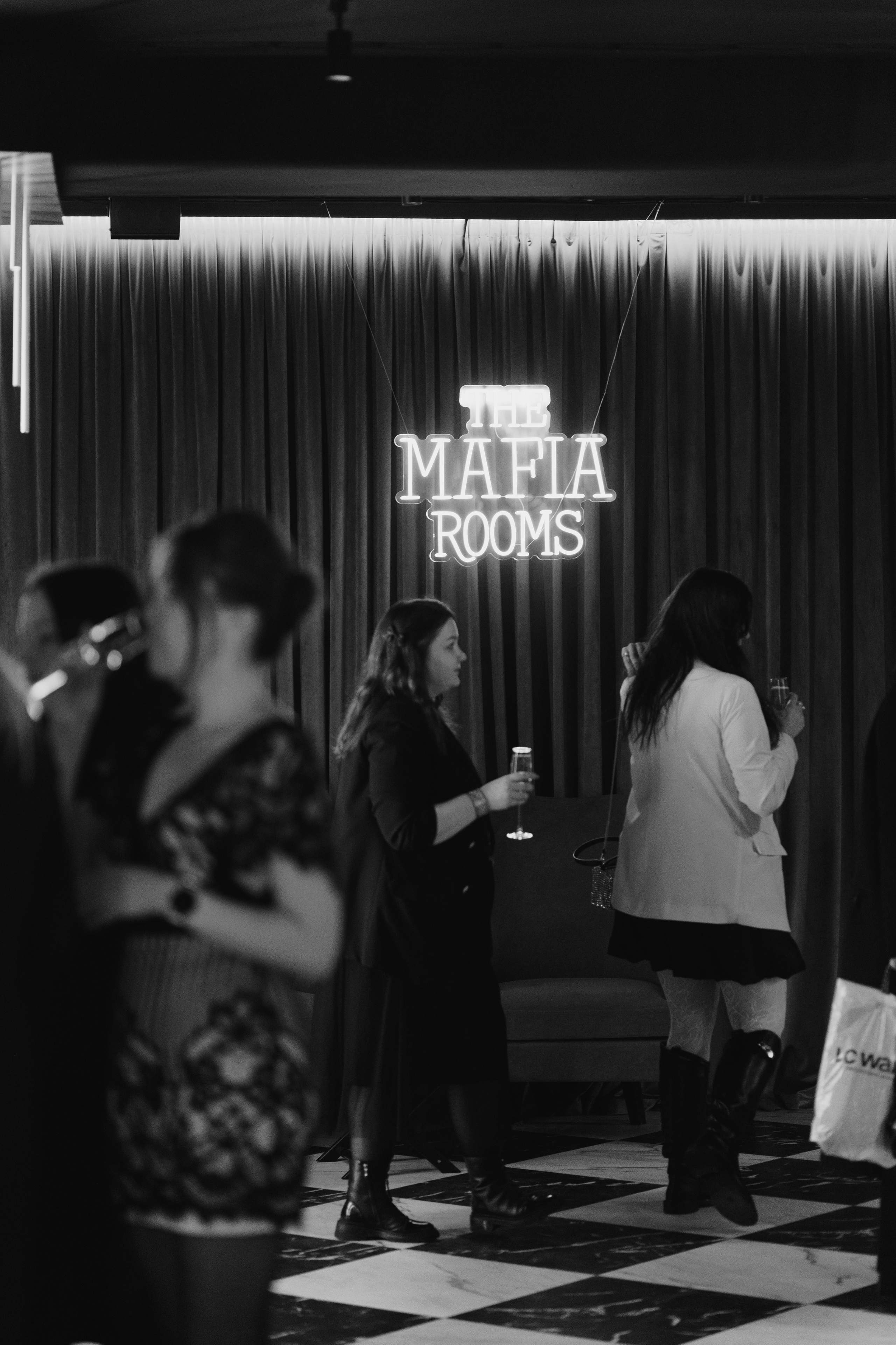 Корпоратив Лайт Лизинг | The Mafia Rooms. Свадебный фотограф в Минске Владислав Бабич