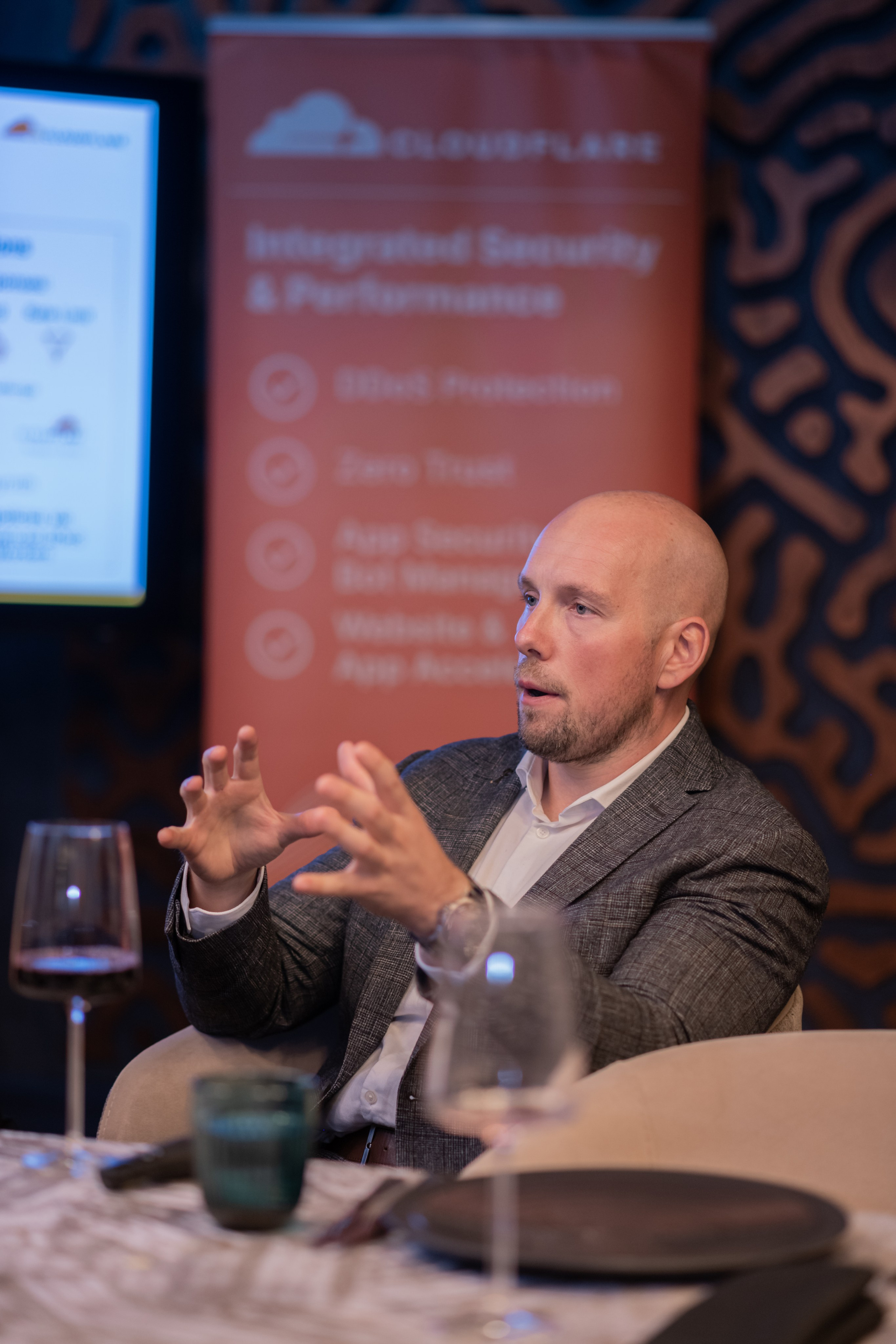 Cloudflare & Bakotech. Фотограф Астана, Алматы