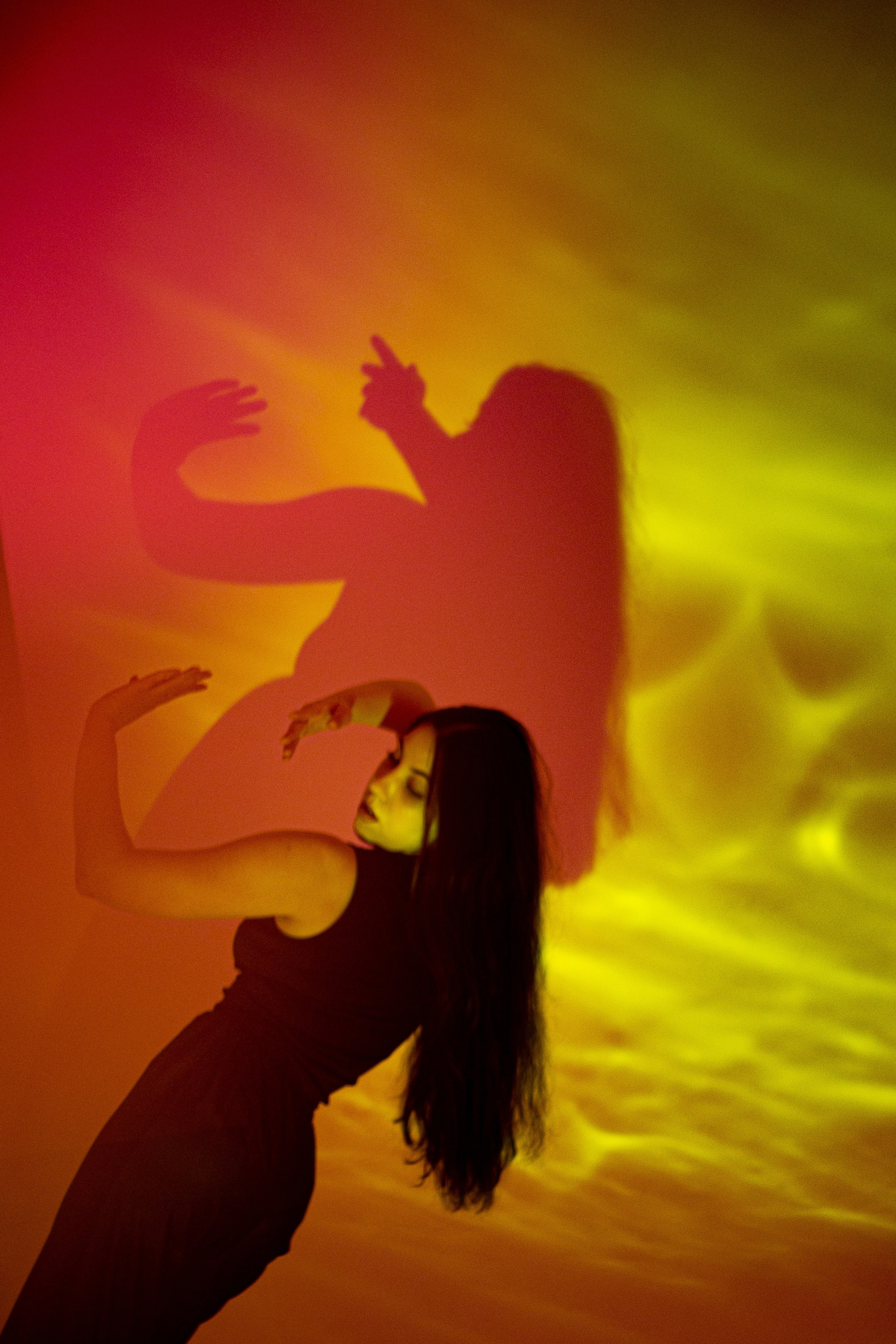 Магия танца: Солнце и Вода. Арт-фотограф Крис Л. в Тобольске: портрет, семейные, свадьбы