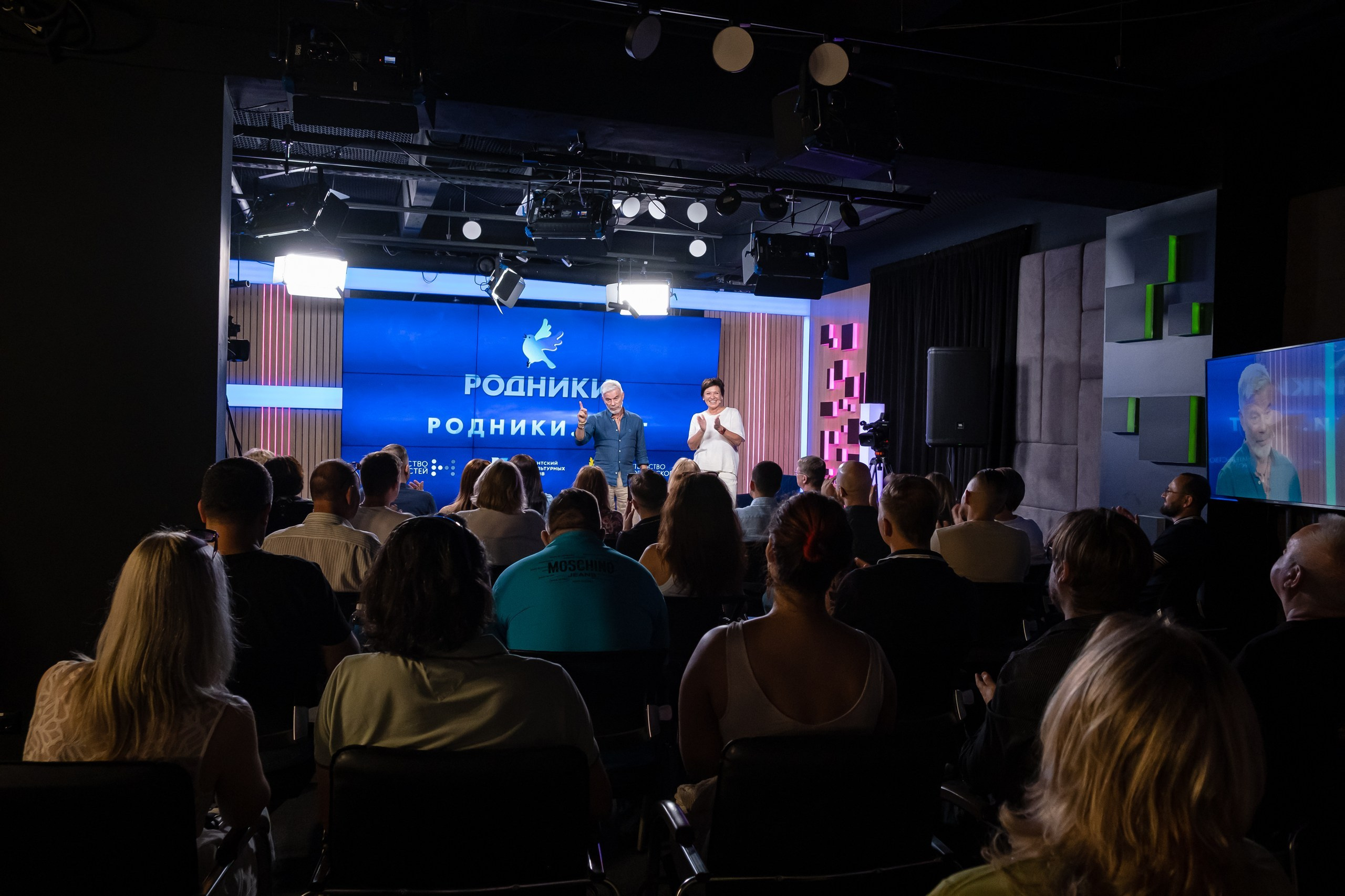 Репортаж. Фотограф Оля Мороз Москва портретный фотограф нейрофотосессия