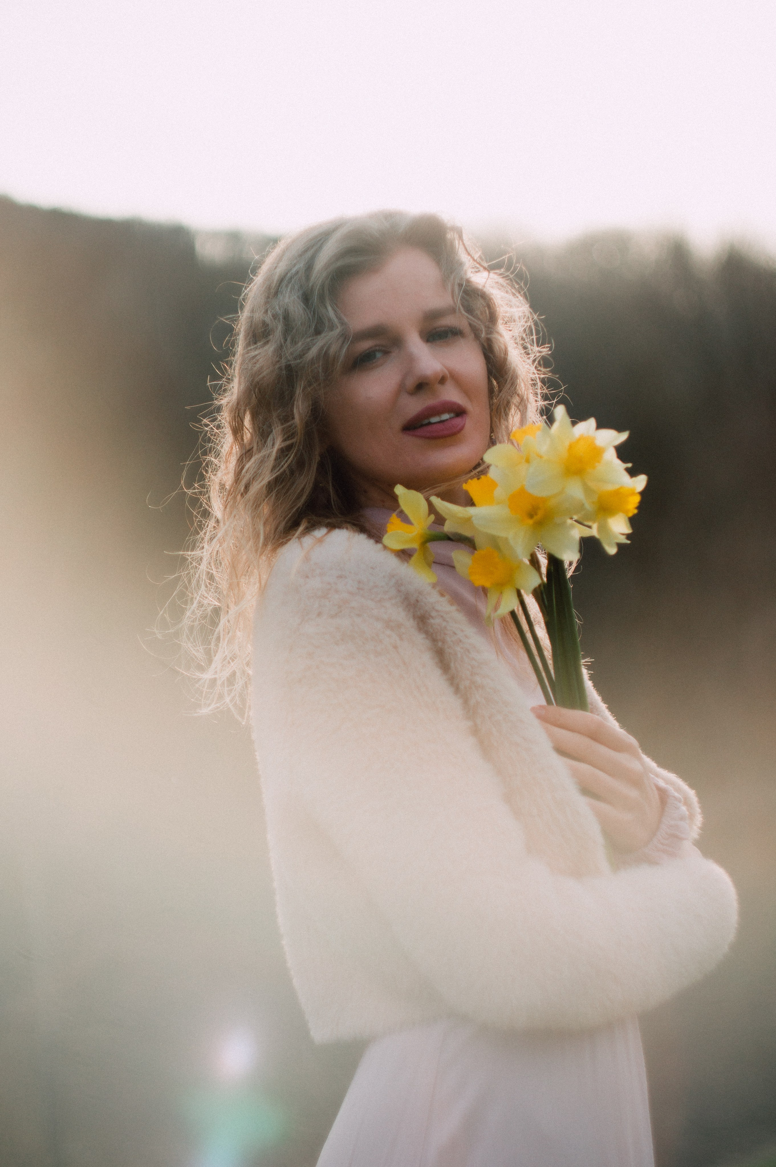 Мария | озеро и цветы. Обо мне