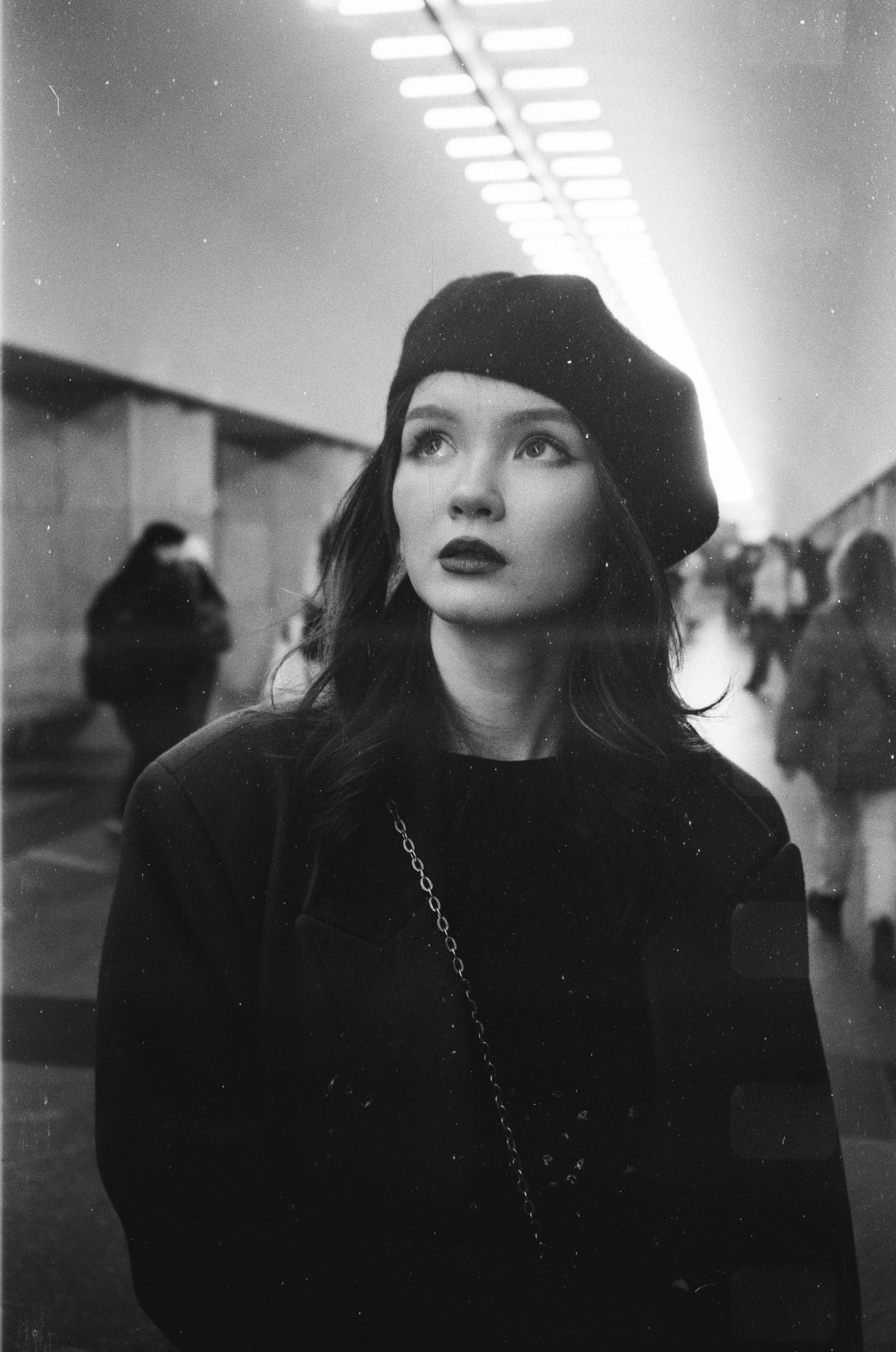 Город. Фотограф Максим К. Интимный портрет и вечерние прогулки по Москве на плёнку