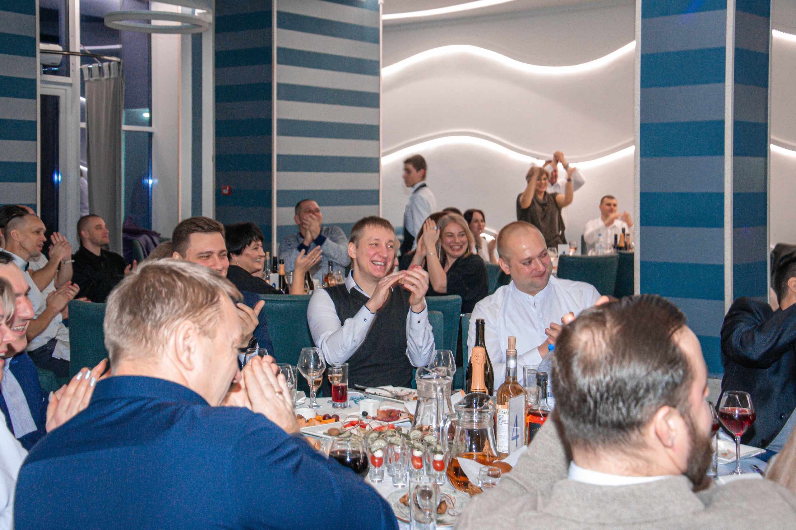 Корпоратив. Женский фотограф в Людиново и Киров