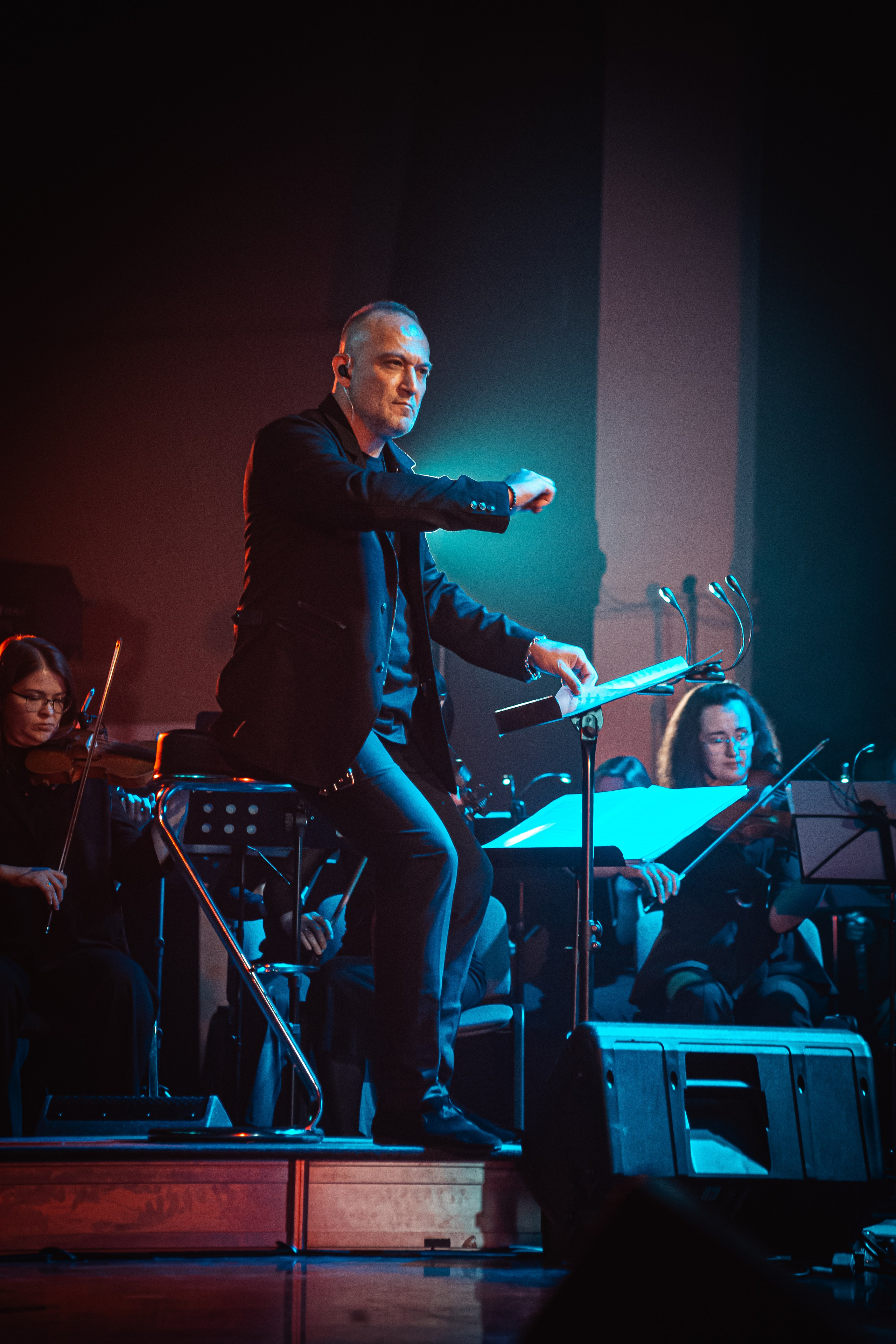 Сергей Бобунец с оркестром, Гранд холл Сибирь, 18.03.2026. Фотограф Регина Крикунова г. Красноярск