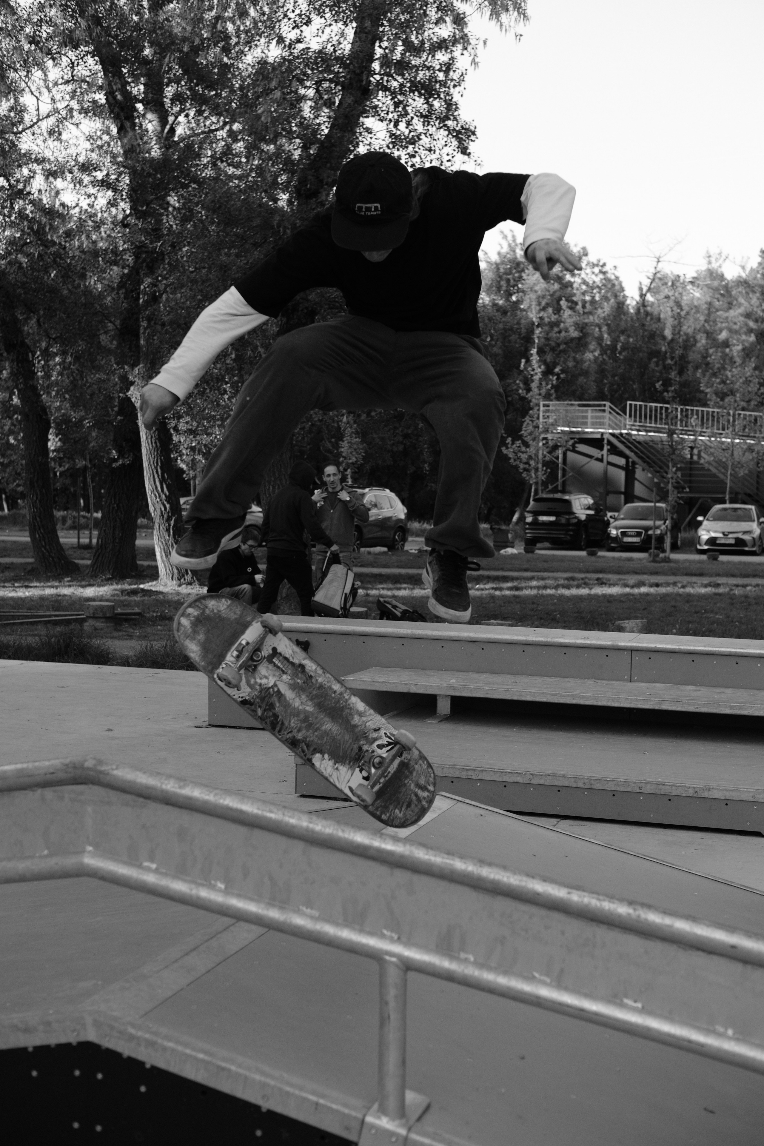 Street. Sasha Shu — retoucher and photographer