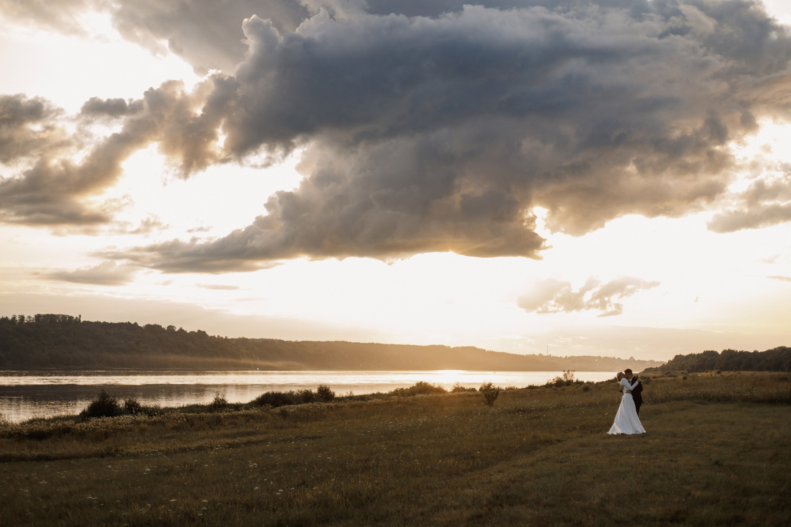 Lock lips. Свадебный фотограф Дмитрий Воробьев Ярославль