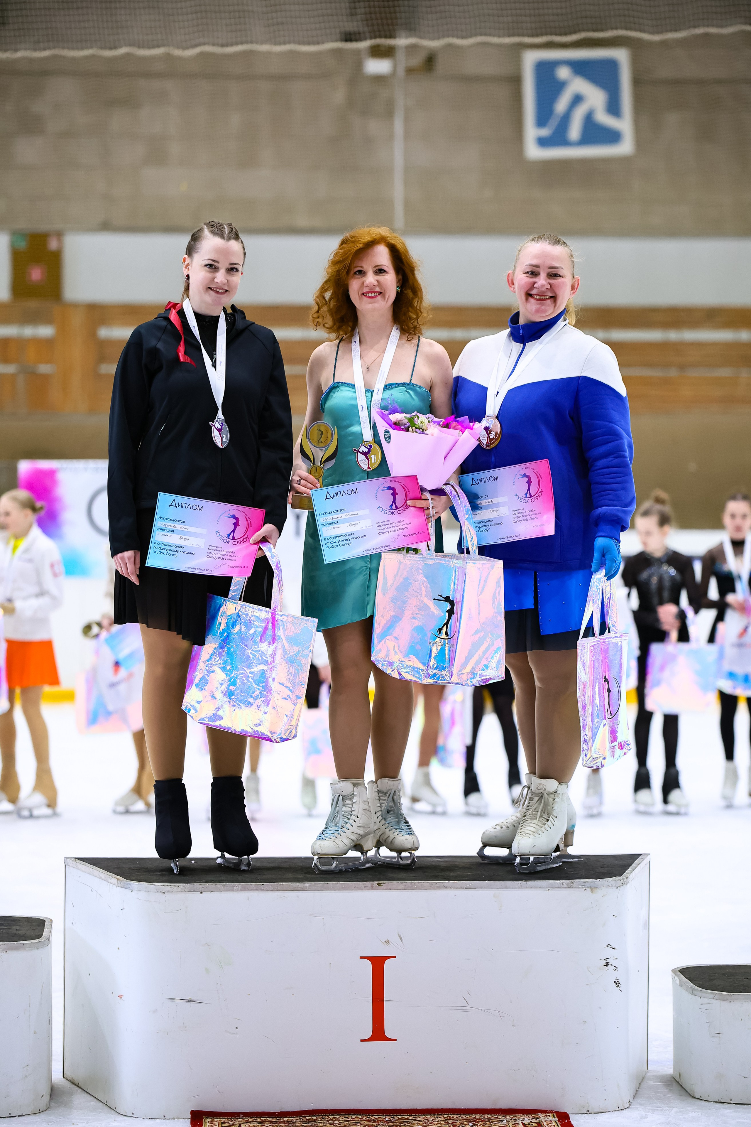КУБОК CANDY 2025 В АРХАНГЕЛЬСКЕ НАГРАЖДЕНИЕ. ФК Фотограф в Санкт-Петербурге Наталья Понарина