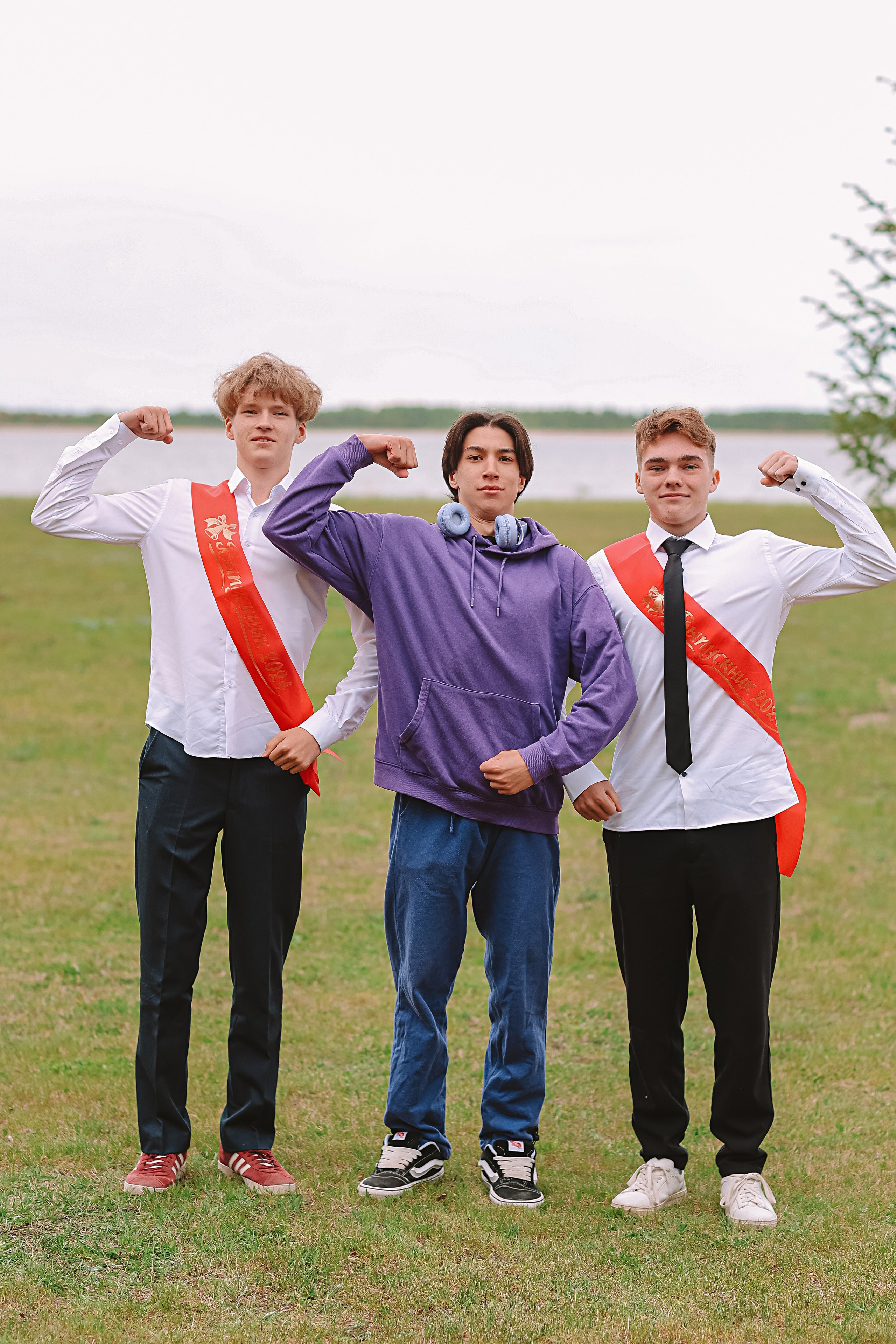 Последний звонок. Семейный фотограф Тюмень, фотограф на роды Салмина Мария