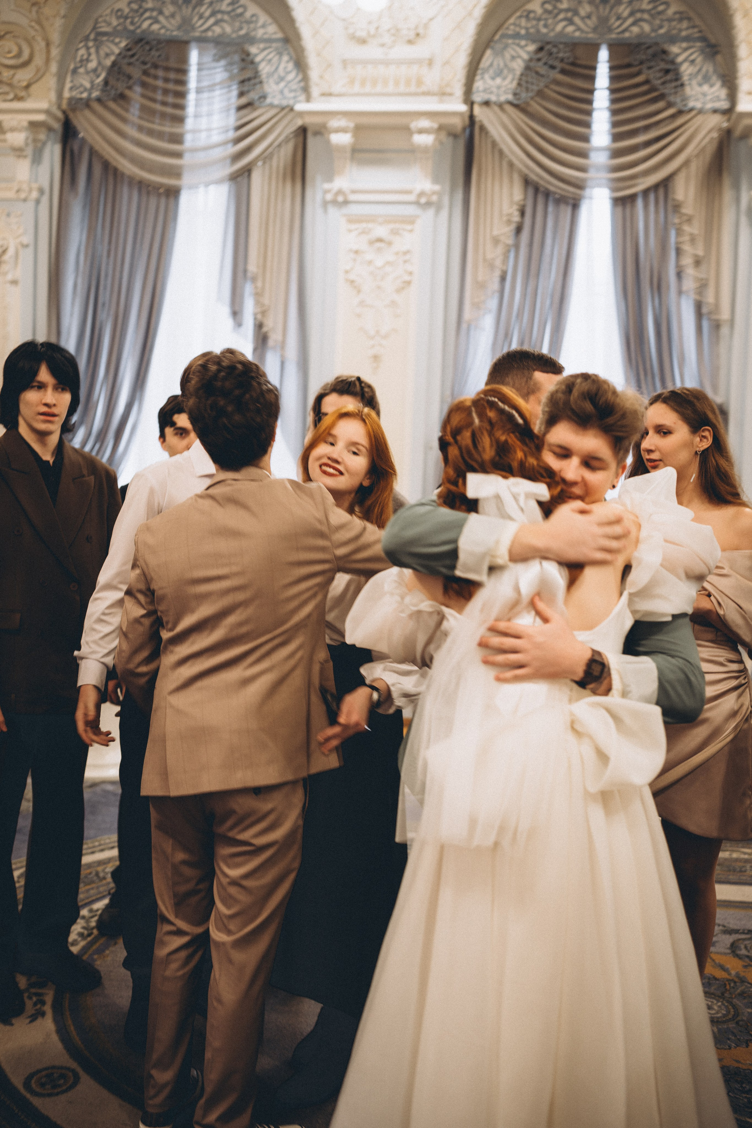 СВАДЕБНАЯ СЬЕМКА ВО ВТОРОМ ДВОРЦЕ С ГОСТЯМИ И ПРОГУЛКА В ТАВРИЧЕСКОМ САДУ. Профессиональный фотограф, Санкт-Петербург — Виктория Богомолова