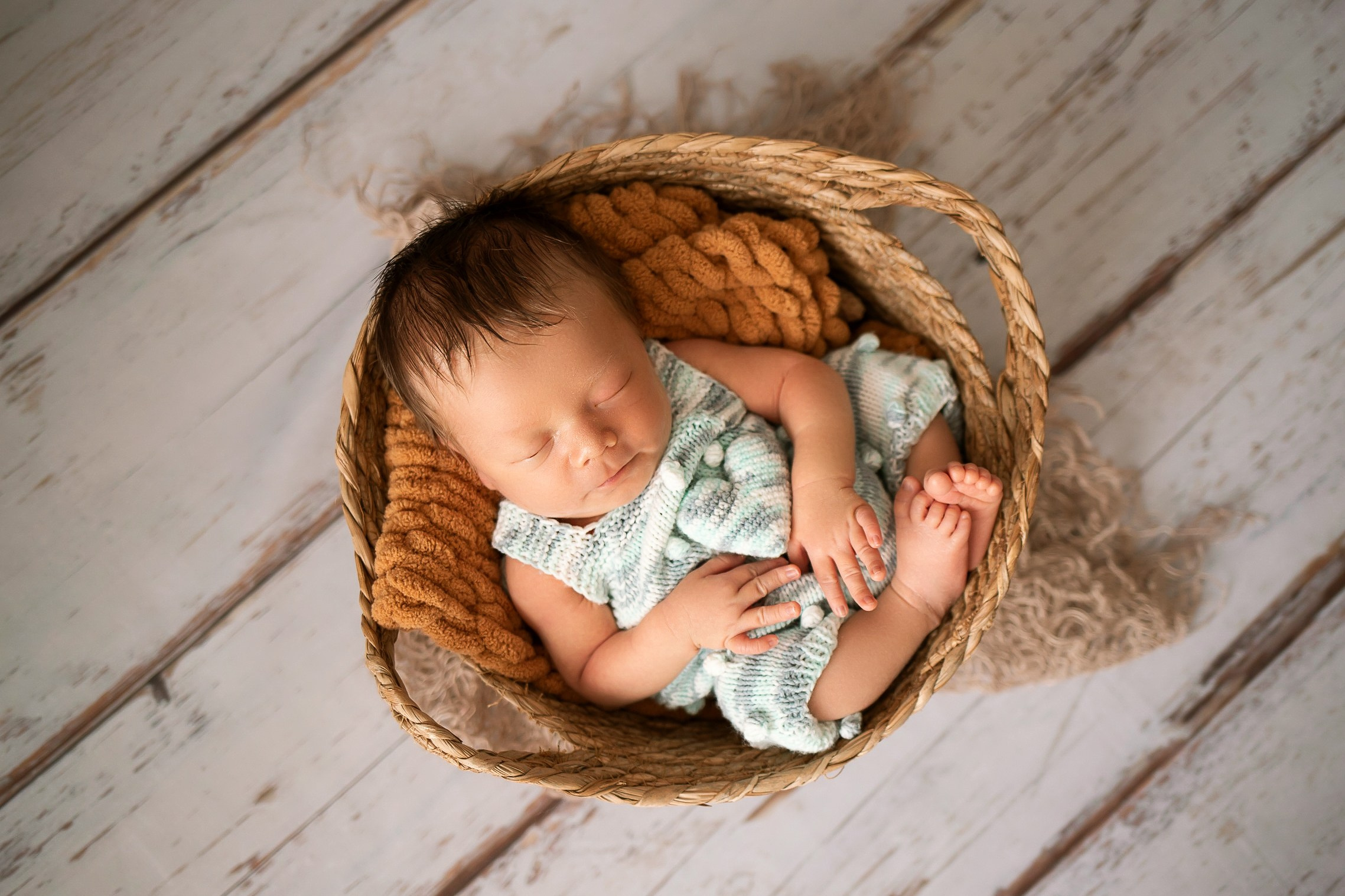 Фотосессия новорожденного. Фотограф новорожденных в Новосибирске