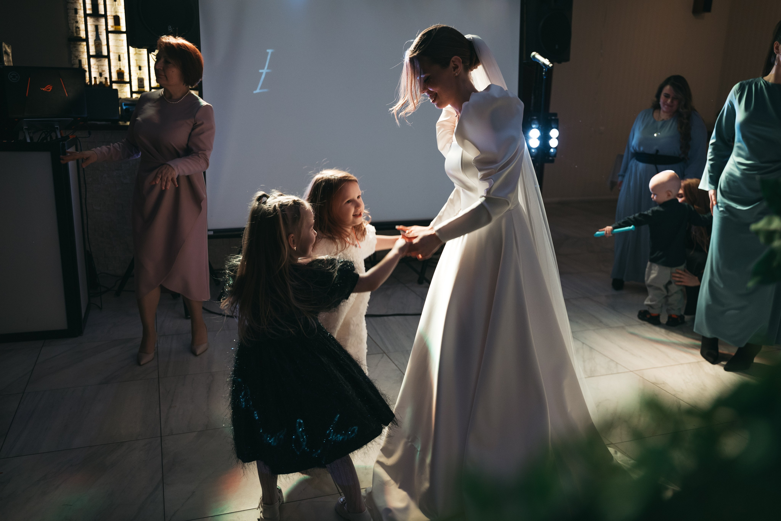 Лина и Евгений. Репортажный и свадебный фотограф в Сургуте