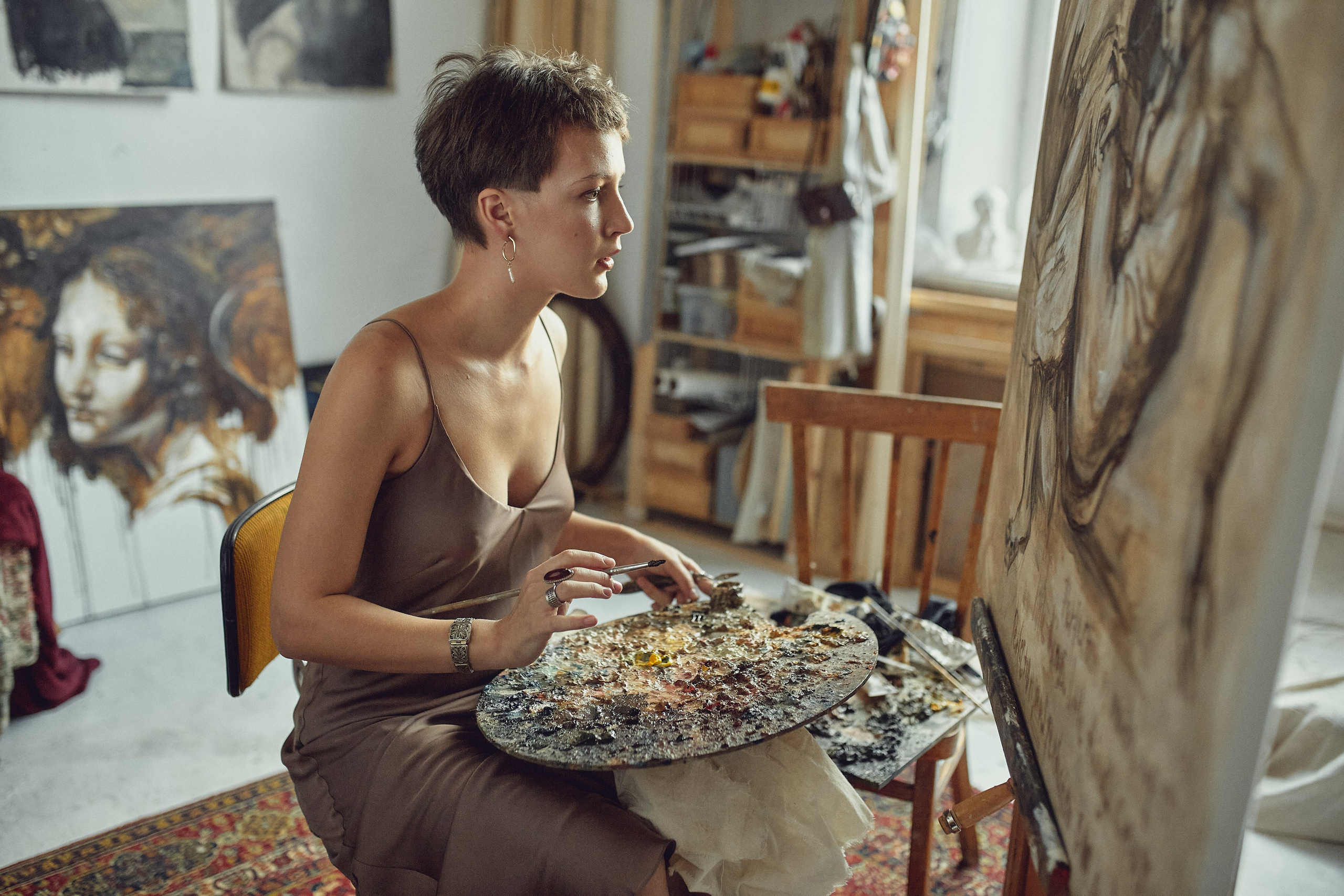 Съёмка в мастерской художника Лиды Железняк