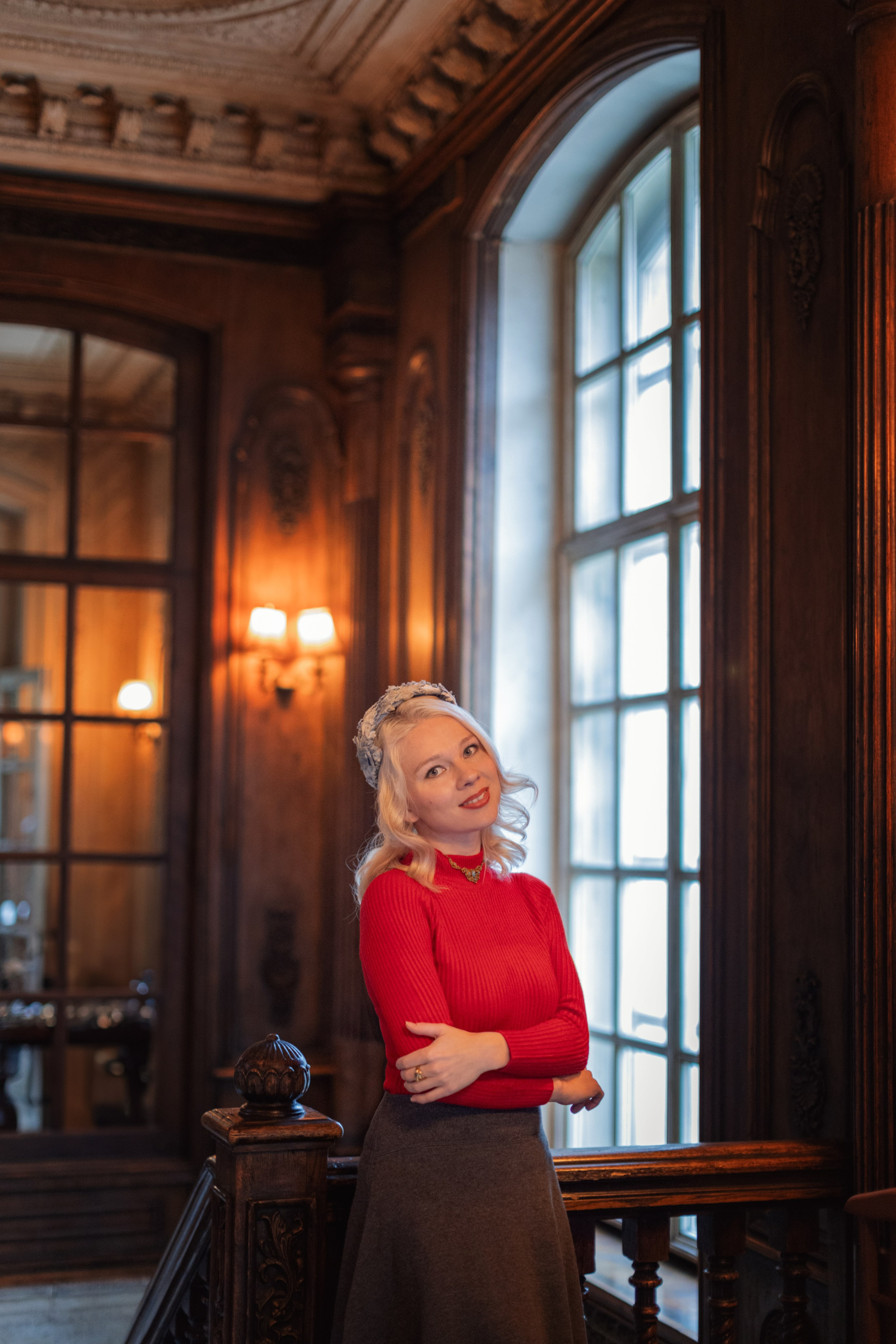 Зимняя фотосессия в кафе и городе. צלם ואמן ילדים ומשפחה