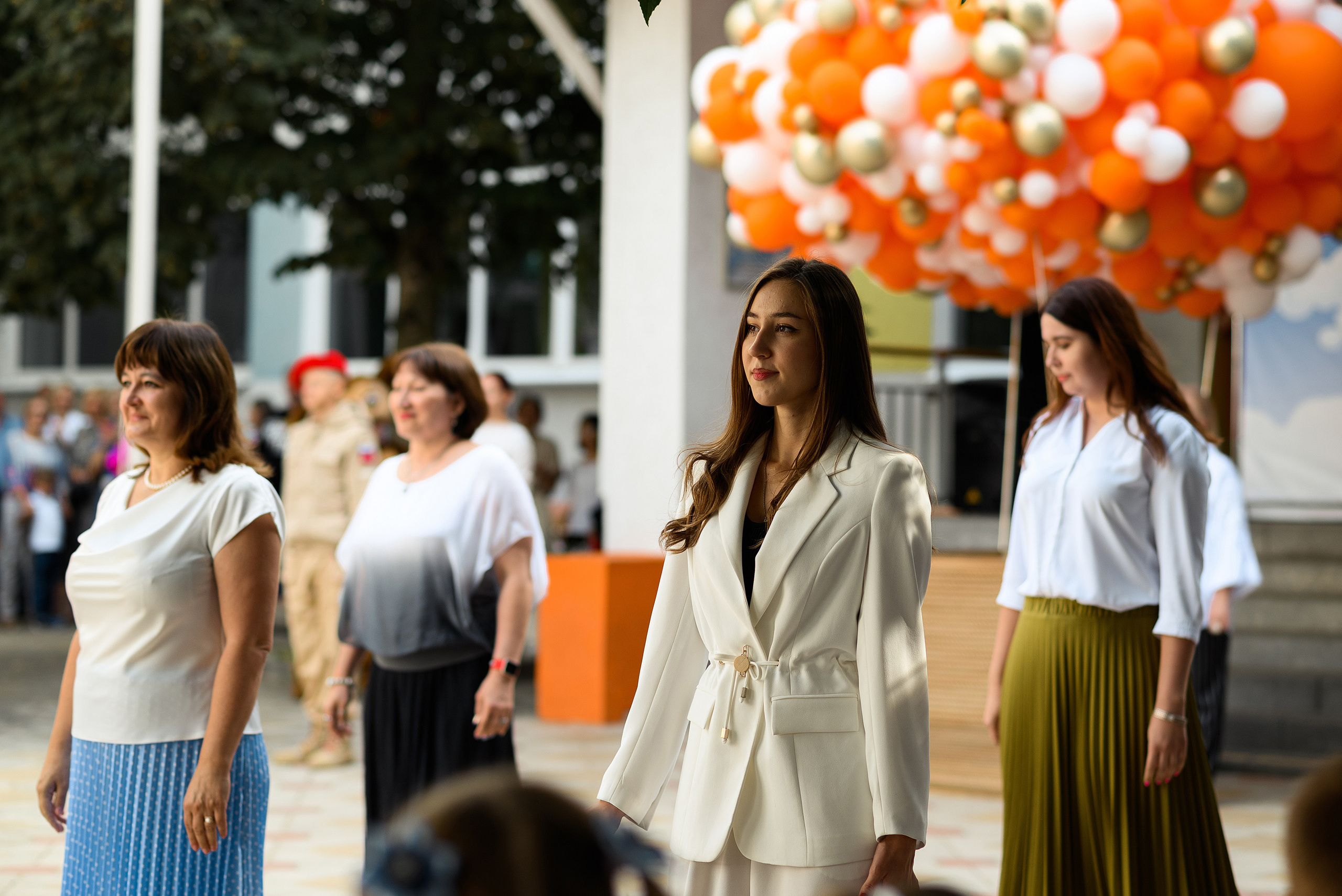 Линейка 1Д Гимназия 118. Свадебный и семейный фотограф в Ростове-на-Дону Алина Астахова