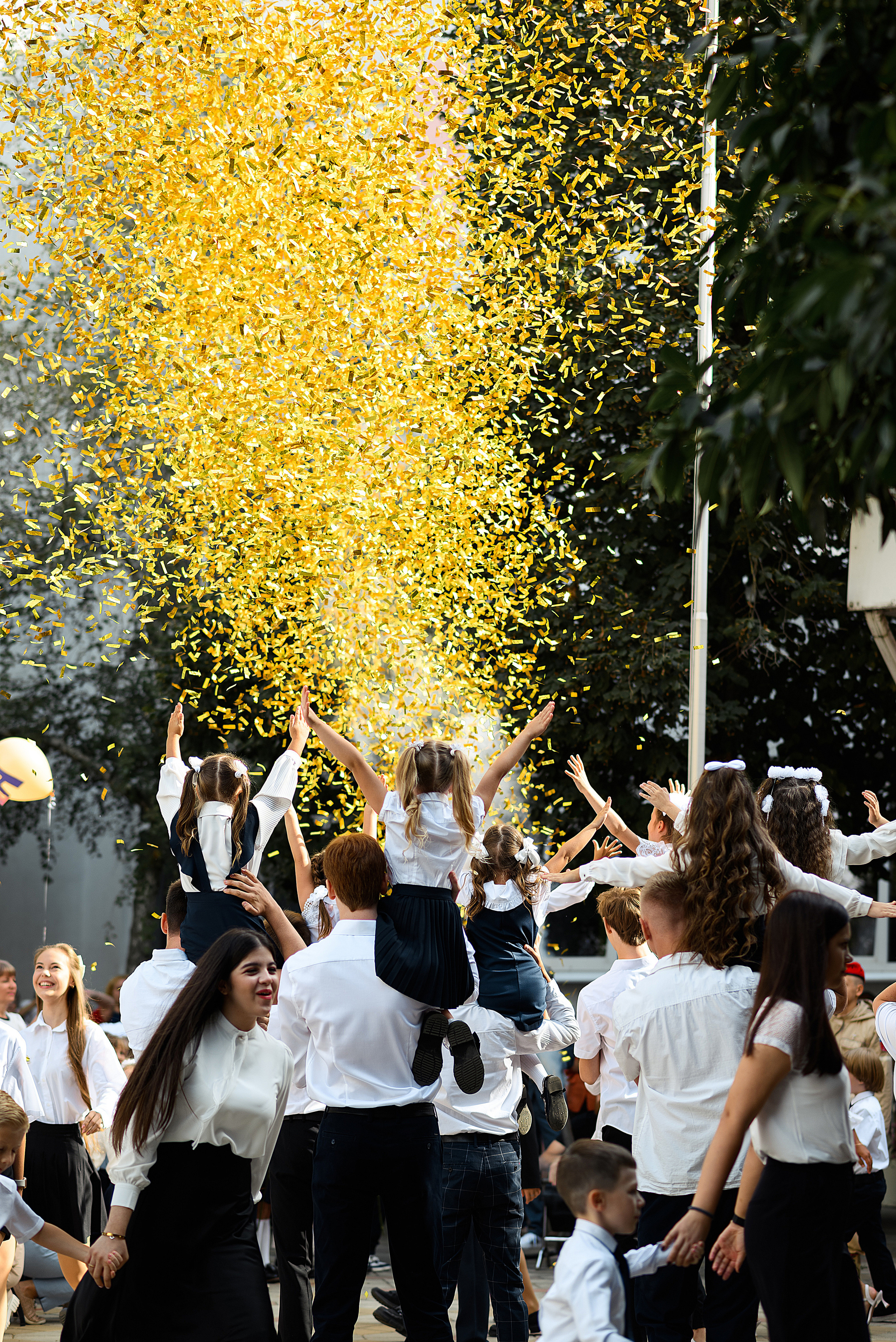 Линейка 1Д Гимназия 118. Свадебный и семейный фотограф в Ростове-на-Дону Алина Астахова