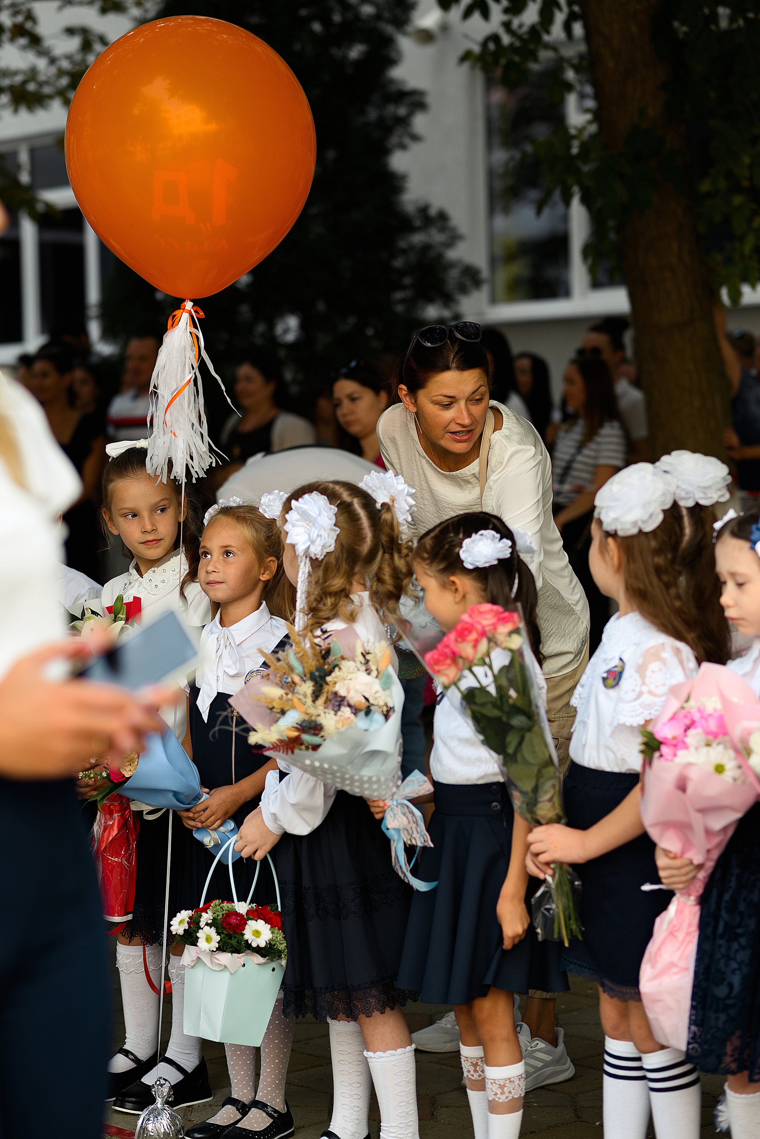 Линейка 1Д Гимназия 118. Свадебный и семейный фотограф в Ростове-на-Дону Алина Астахова