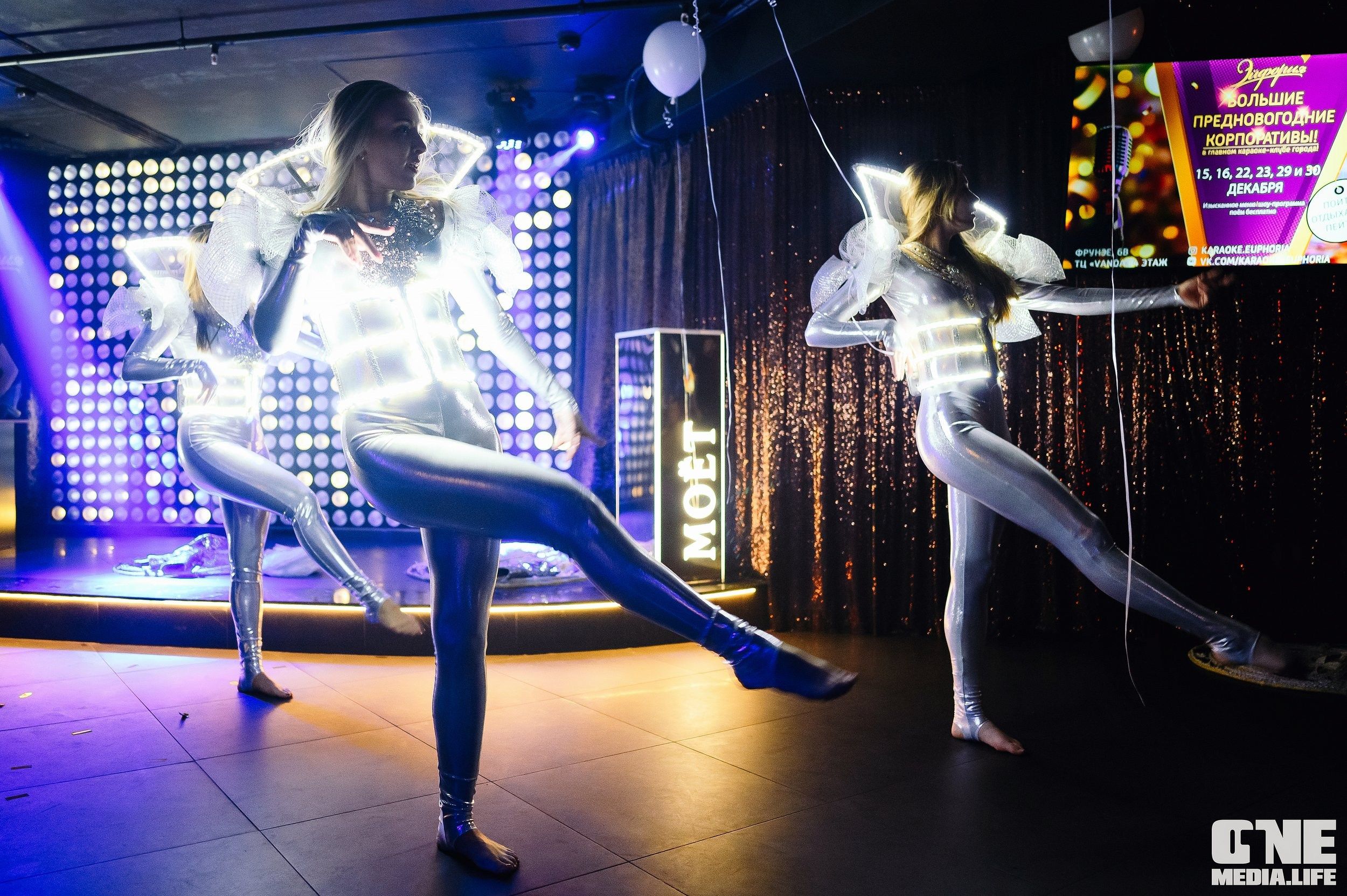 Фоторепортаж из караоке-клуба Эйфория. One Media Life: фоторепортажи, фотоотчеты с мероприятий и заведений