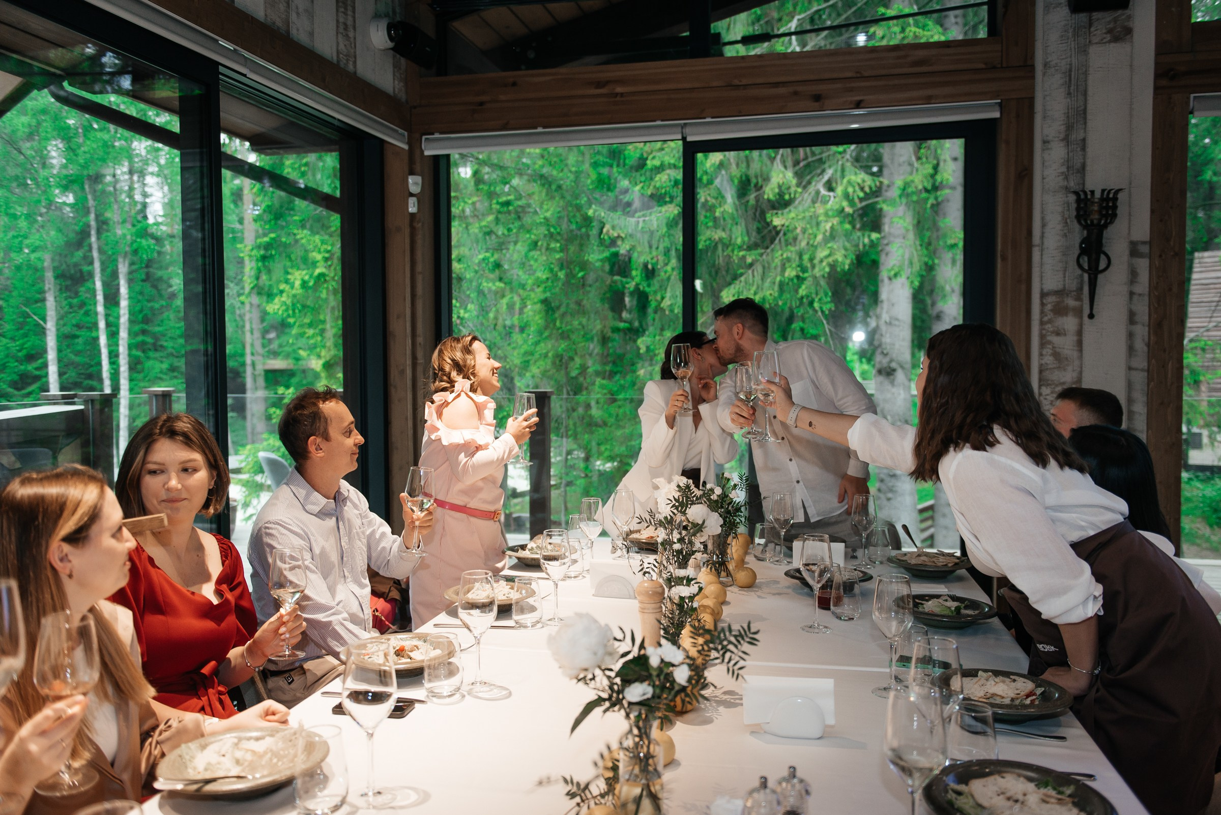 свадебный ужин в ресторане Чаща в Охта парке