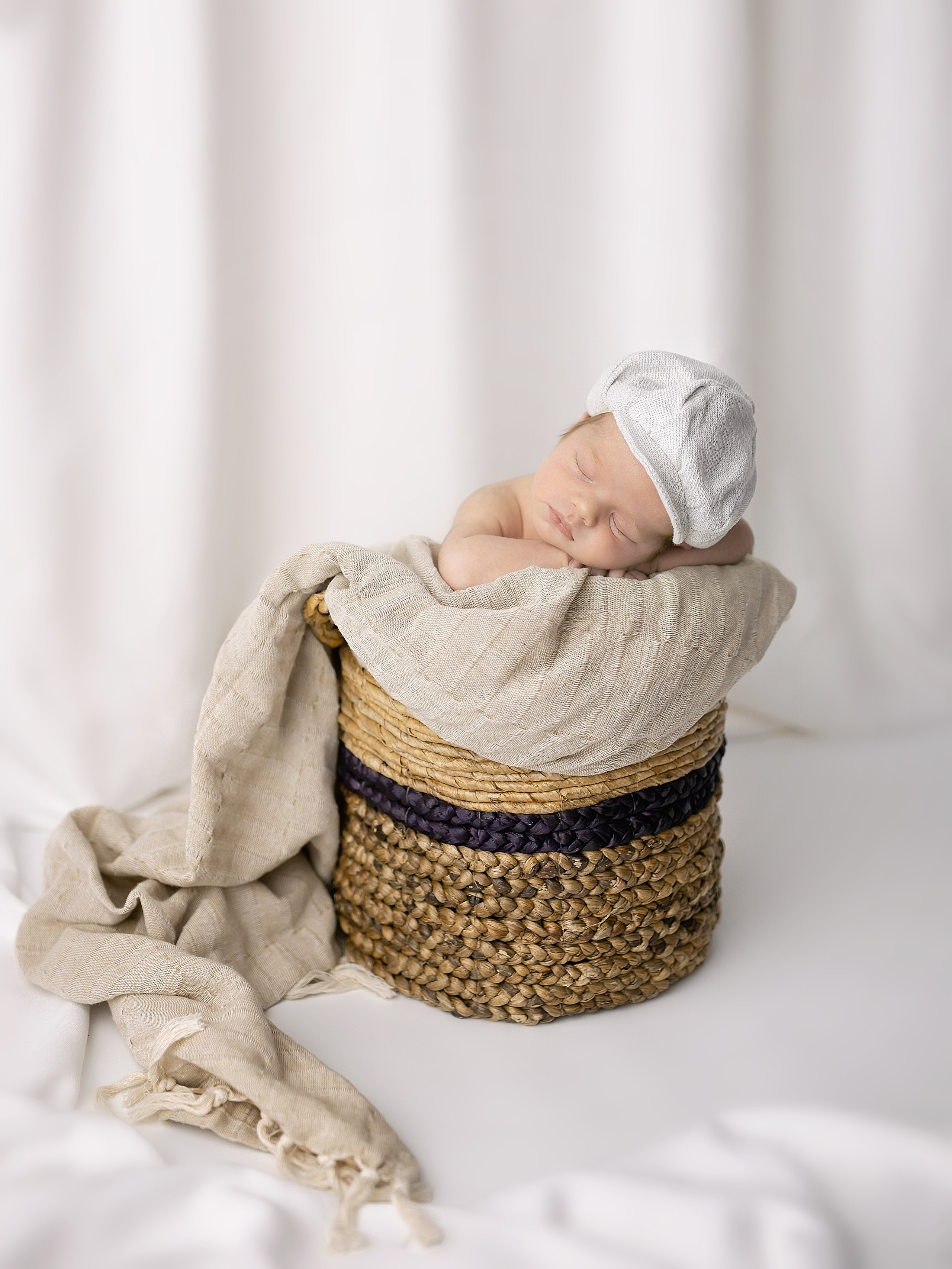 Новорожденные. Фотограф в Перми Anastasia Aone