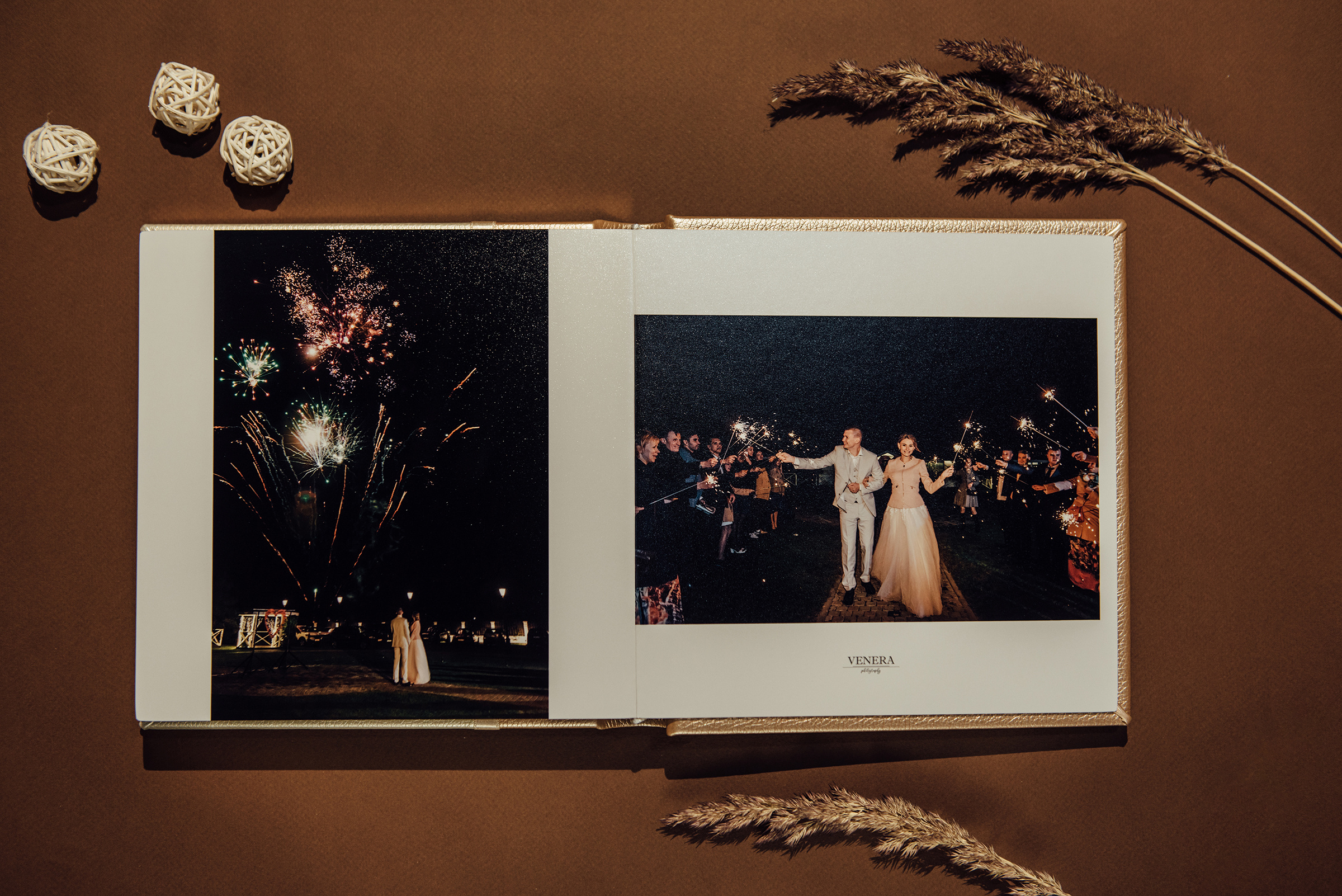 Заказать свадебную книгу в Санкт-Петербурге