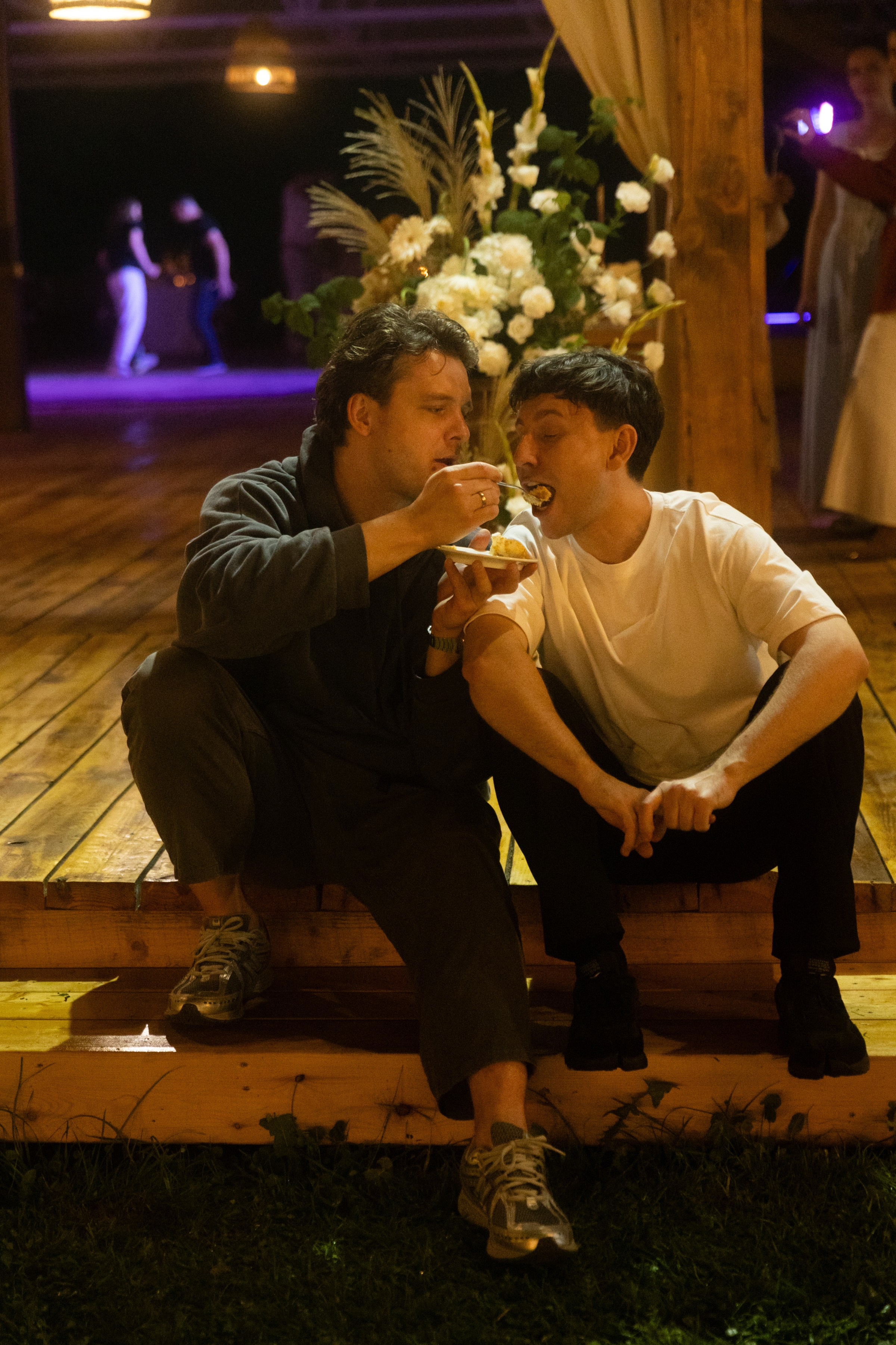 Алиса и Слава, роспись в Москве и вечеринка на природе, подальше от города. Фотограф в Москве Екатерина Черненко