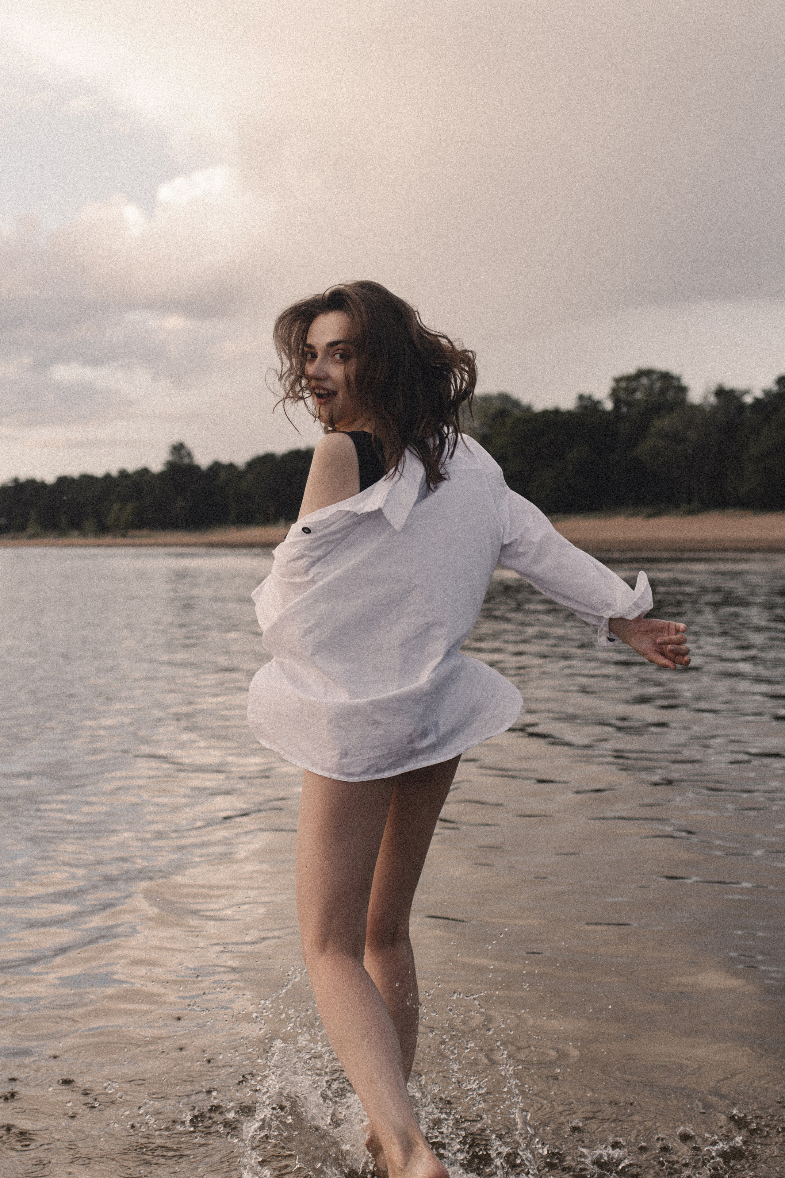 Съёмка у воды. Фотограф в Санкт-Петербурге Мария Алеканд