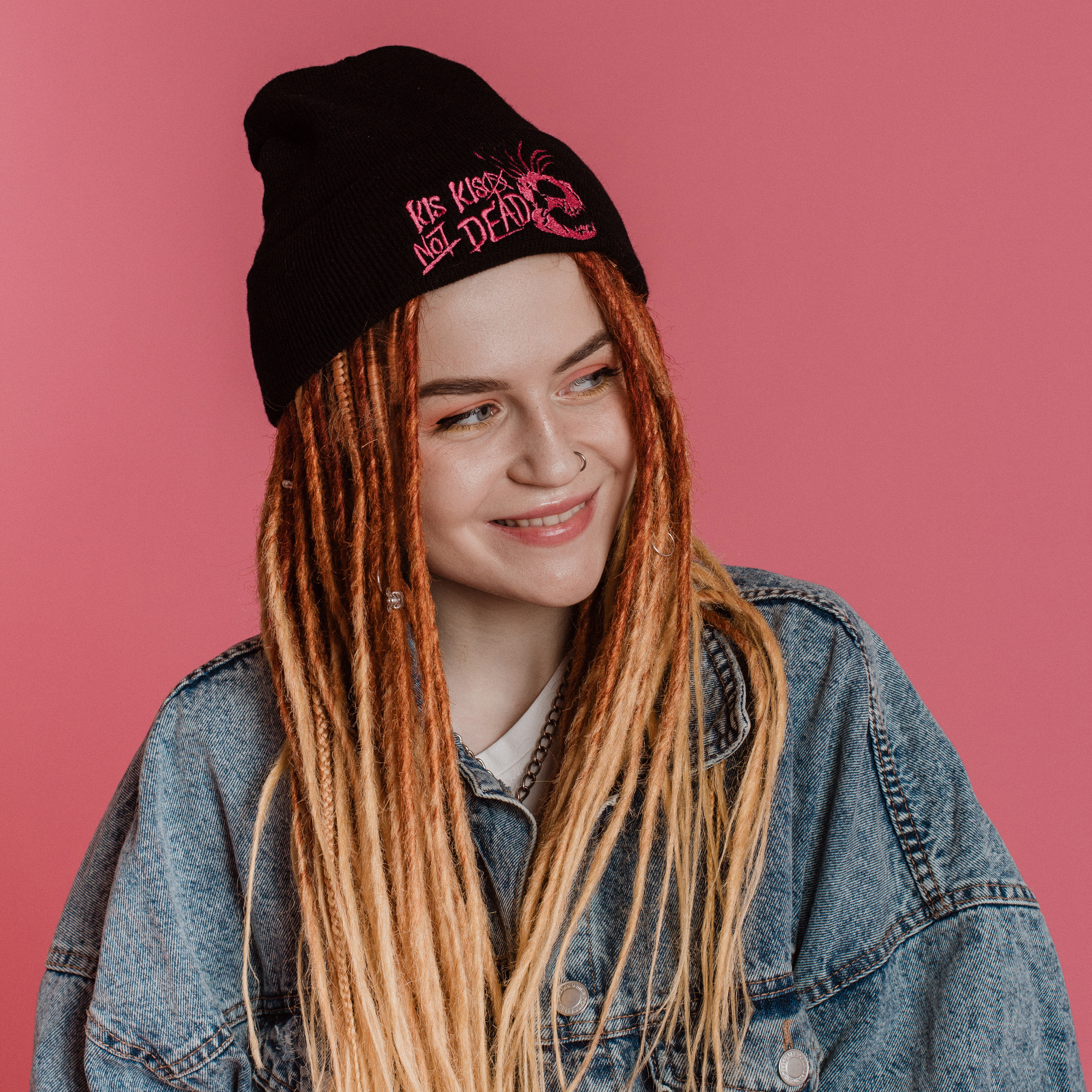 Мерч группы «КИС-КИС». Фотограф в Санкт-Петербурге Мария Алеканд