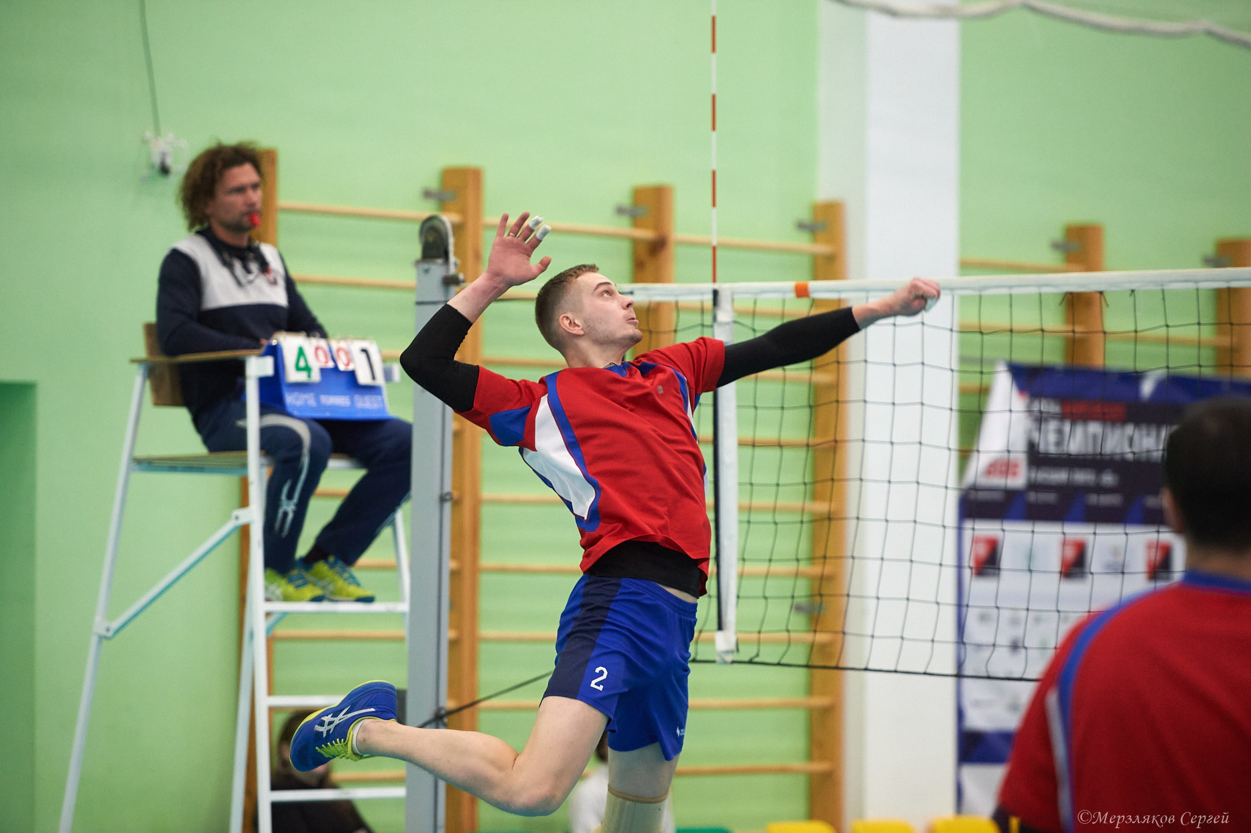 Новогодний волейбольный турнир. Ижевск. 16.12.23. Спортивный репортажный фотограф в Ижевске Сергей Мерзляков