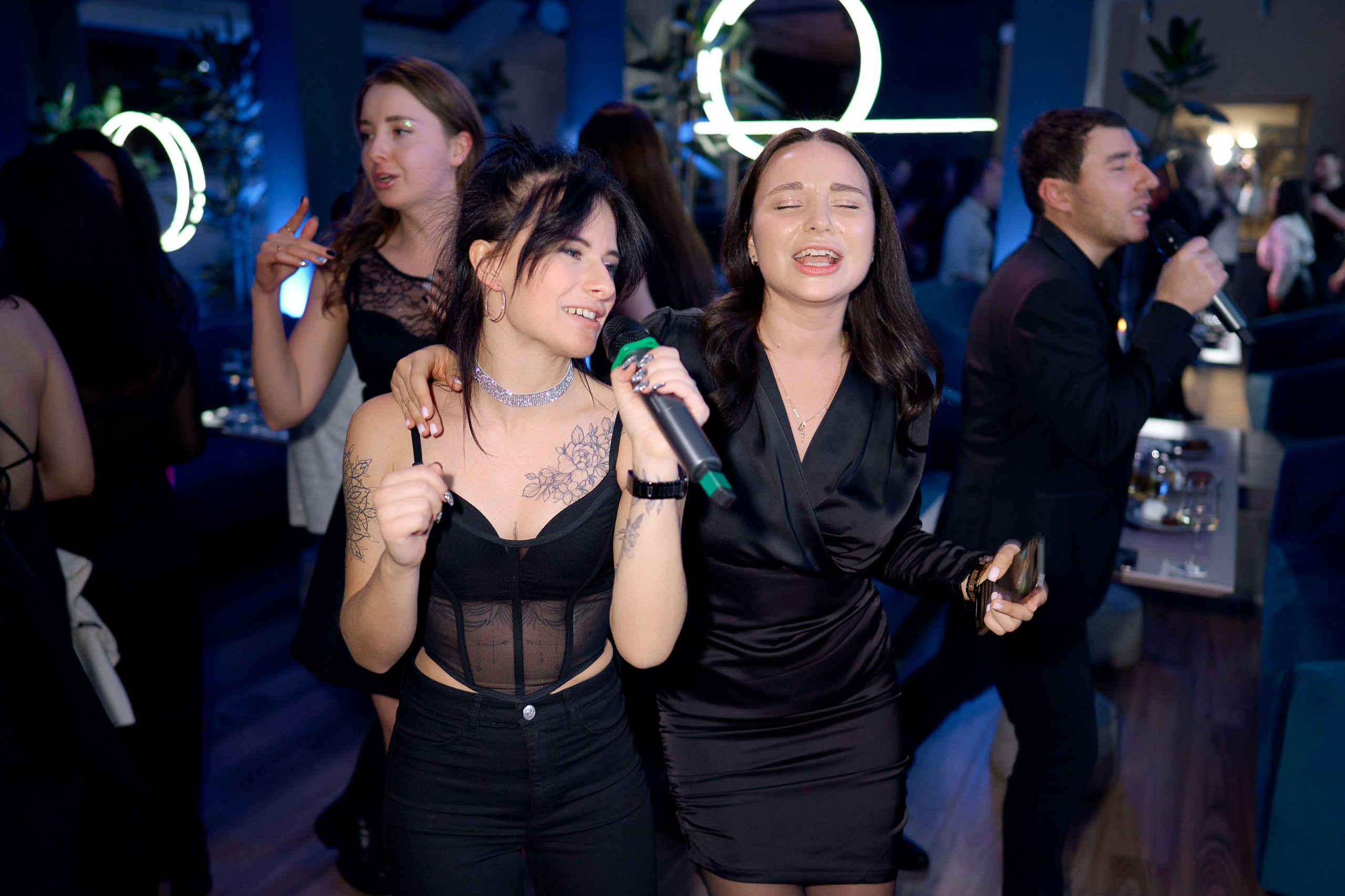 BOSSY LADY CELEBRATE