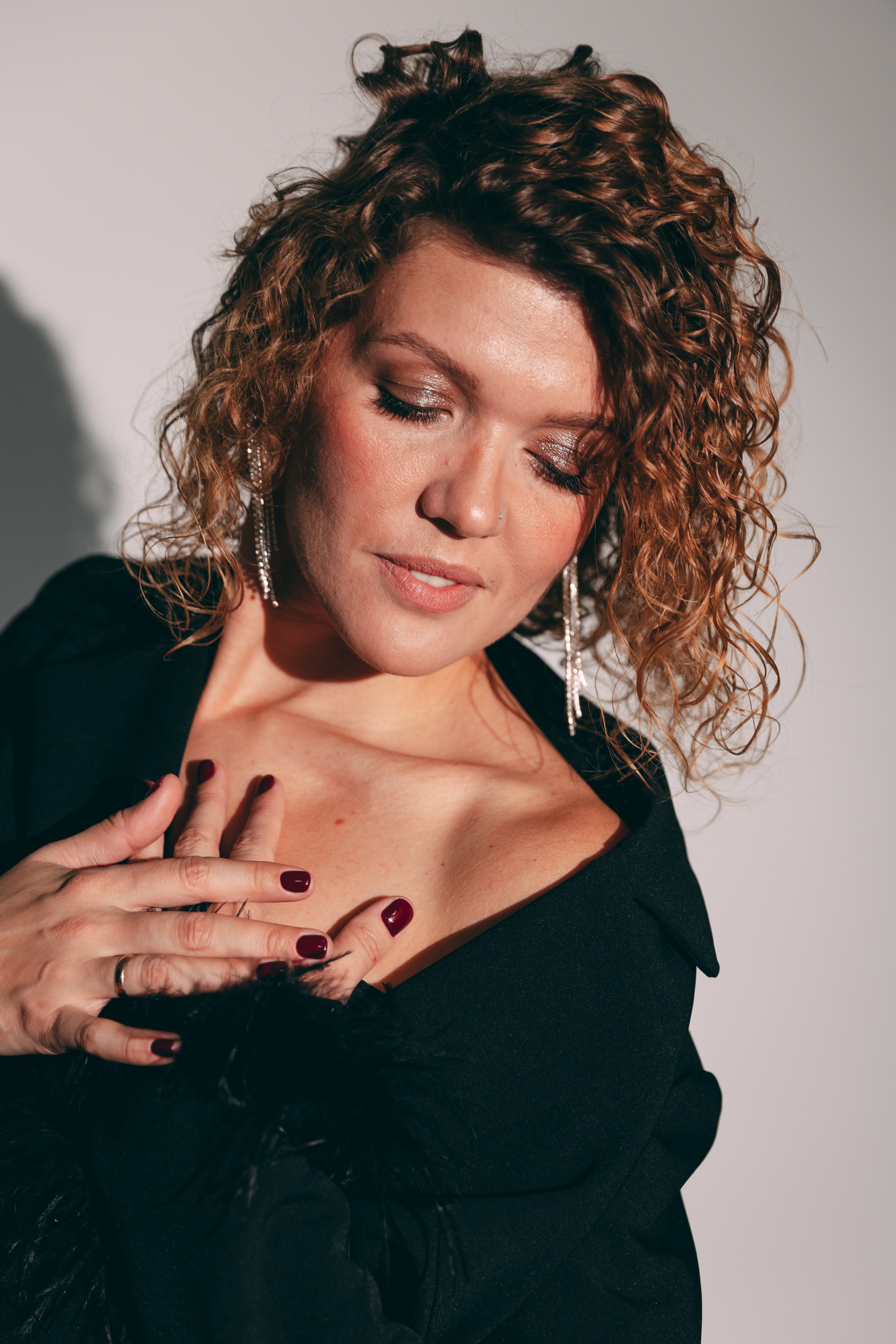 Настя, циклорама + маски гобо. Семейный фотограф в Санкт-Петербурге Алиса Мохова