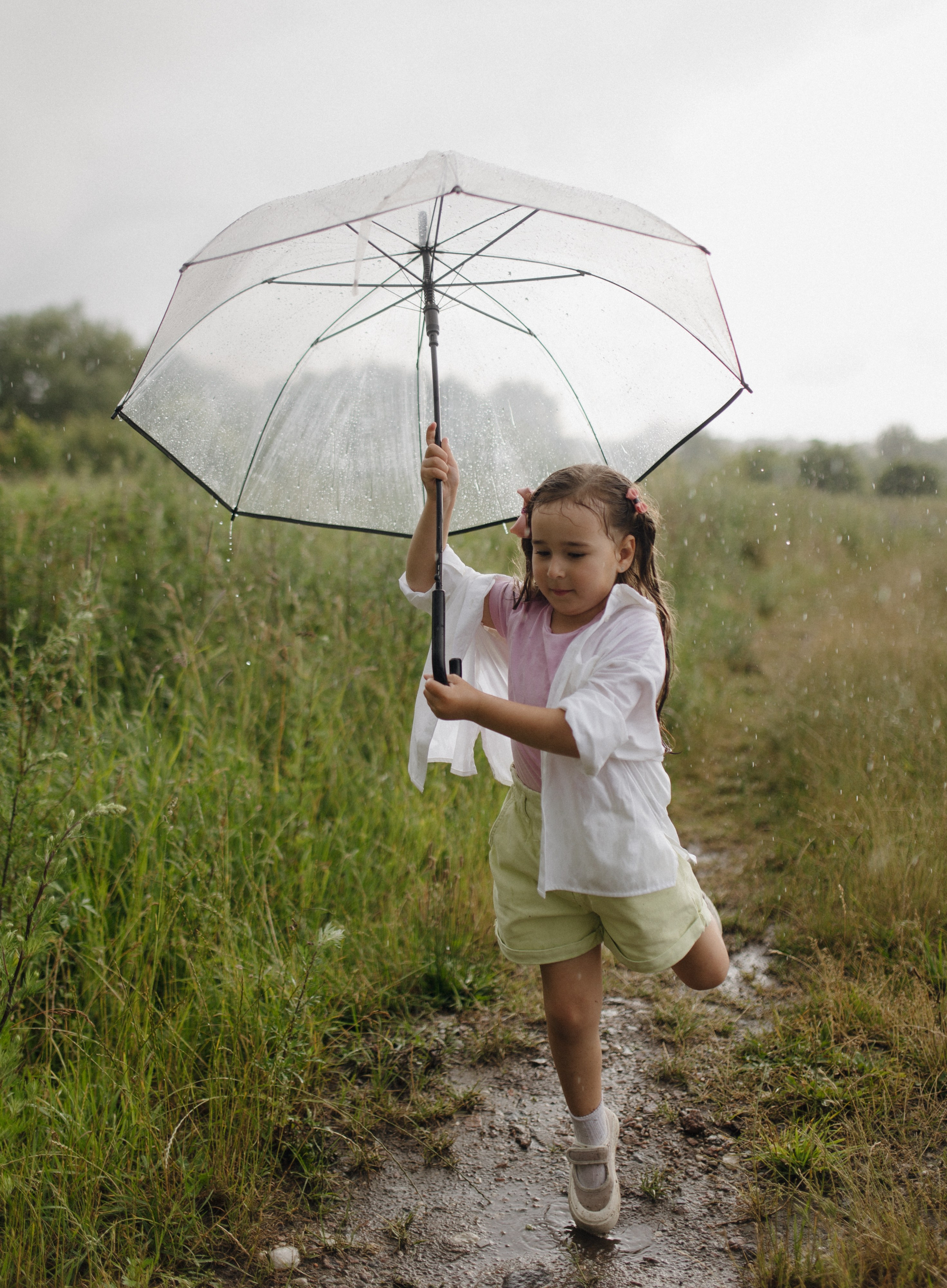 «Под грибным дождём». Свадебный и семейный фотограф в Калининграде Ольга Мешечкова