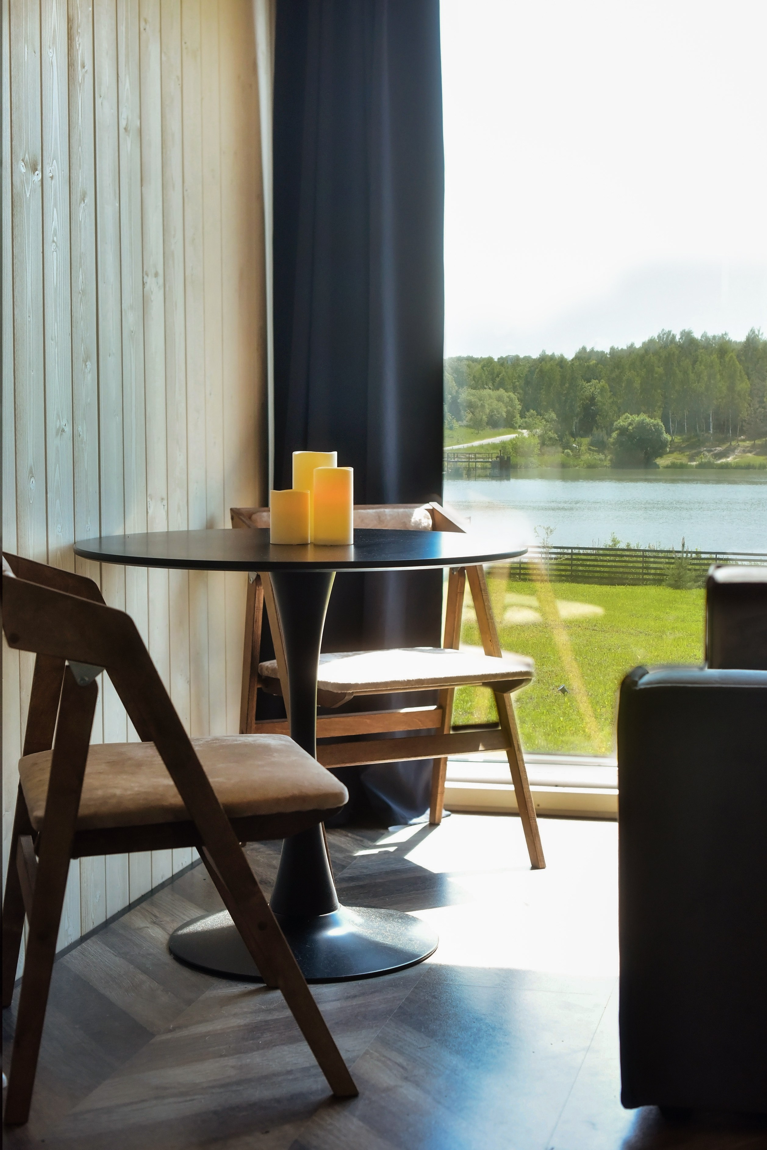 Наш домик. Глэмпинг. Аренда дома для отдыха в Брянске. Банный чан, зона BBQ. Дом на озере в Брянске. Отдых Брянск