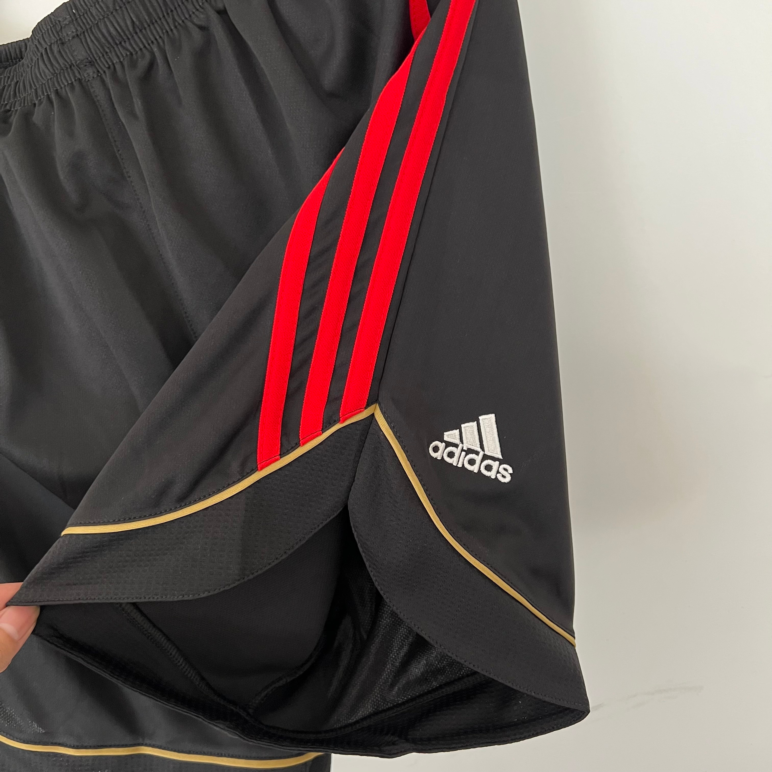 Купить ретро шорты AC Milan 2006-2007. Футбольный магазин — ssw_magazin