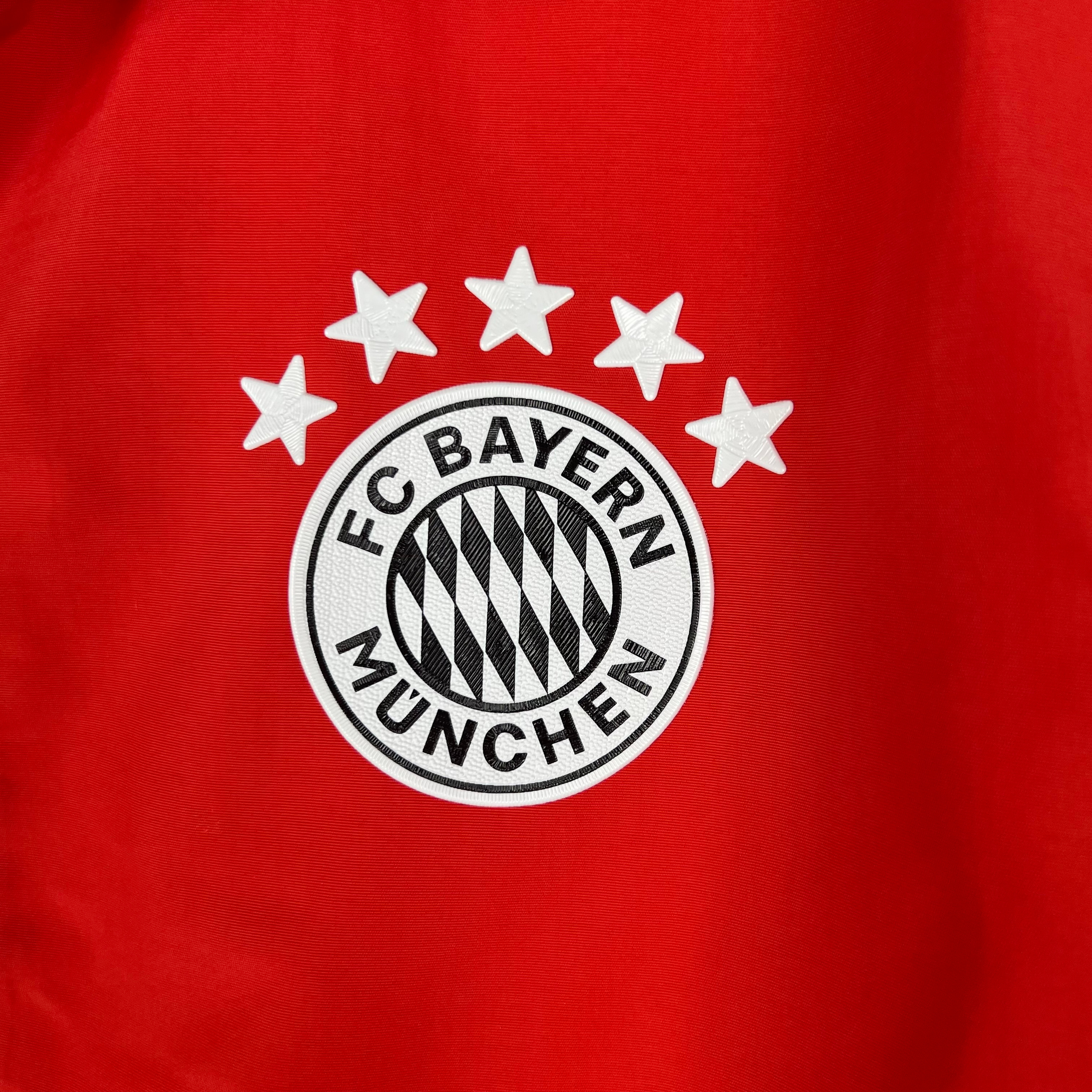 Двусторонняя ветровка Bayern Munich 2023-2024 купить. Футбольный магазин — ssw_magazin