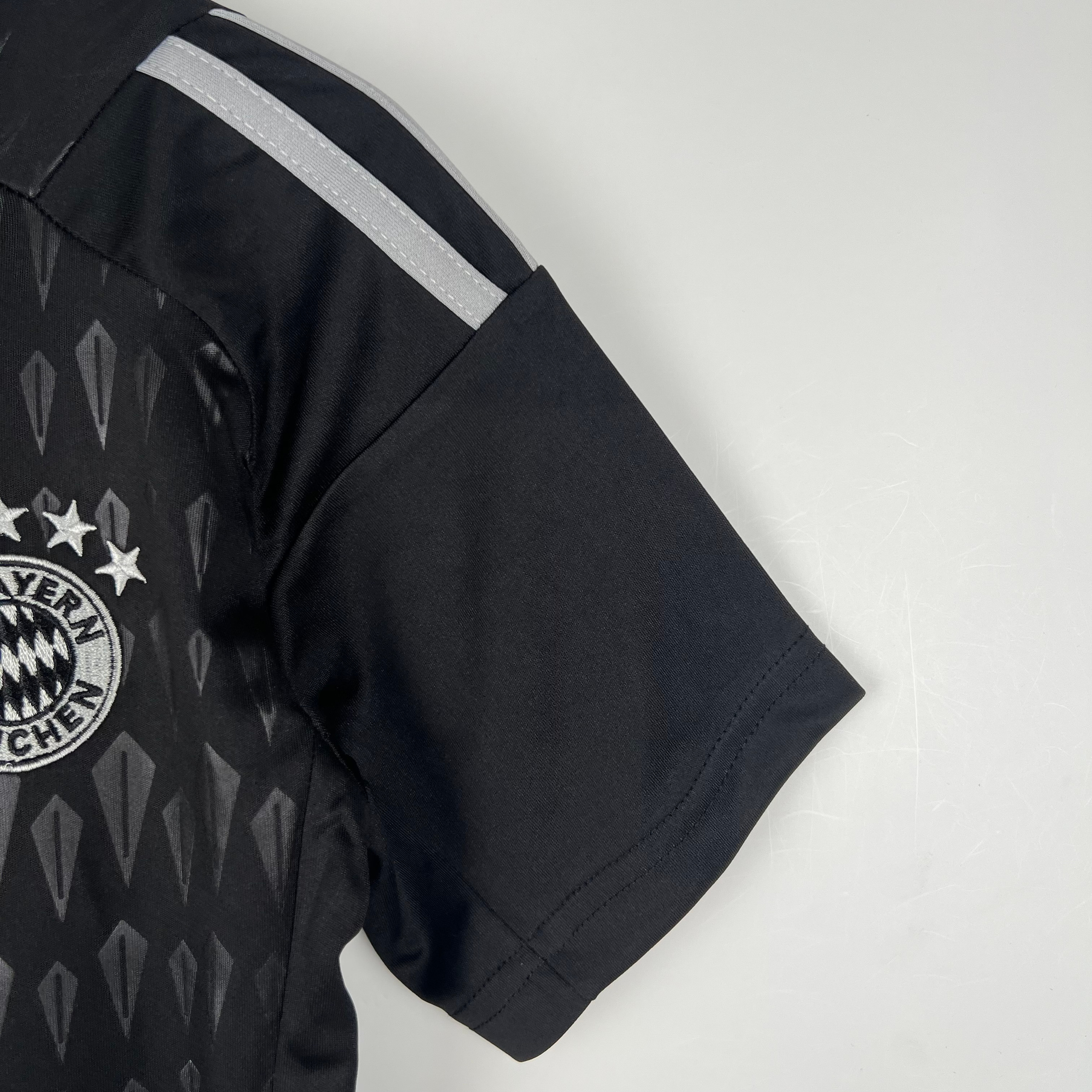 Вратарская футболка детская Bayern Munich 2023-2024. Футбольный магазин — ssw_magazin