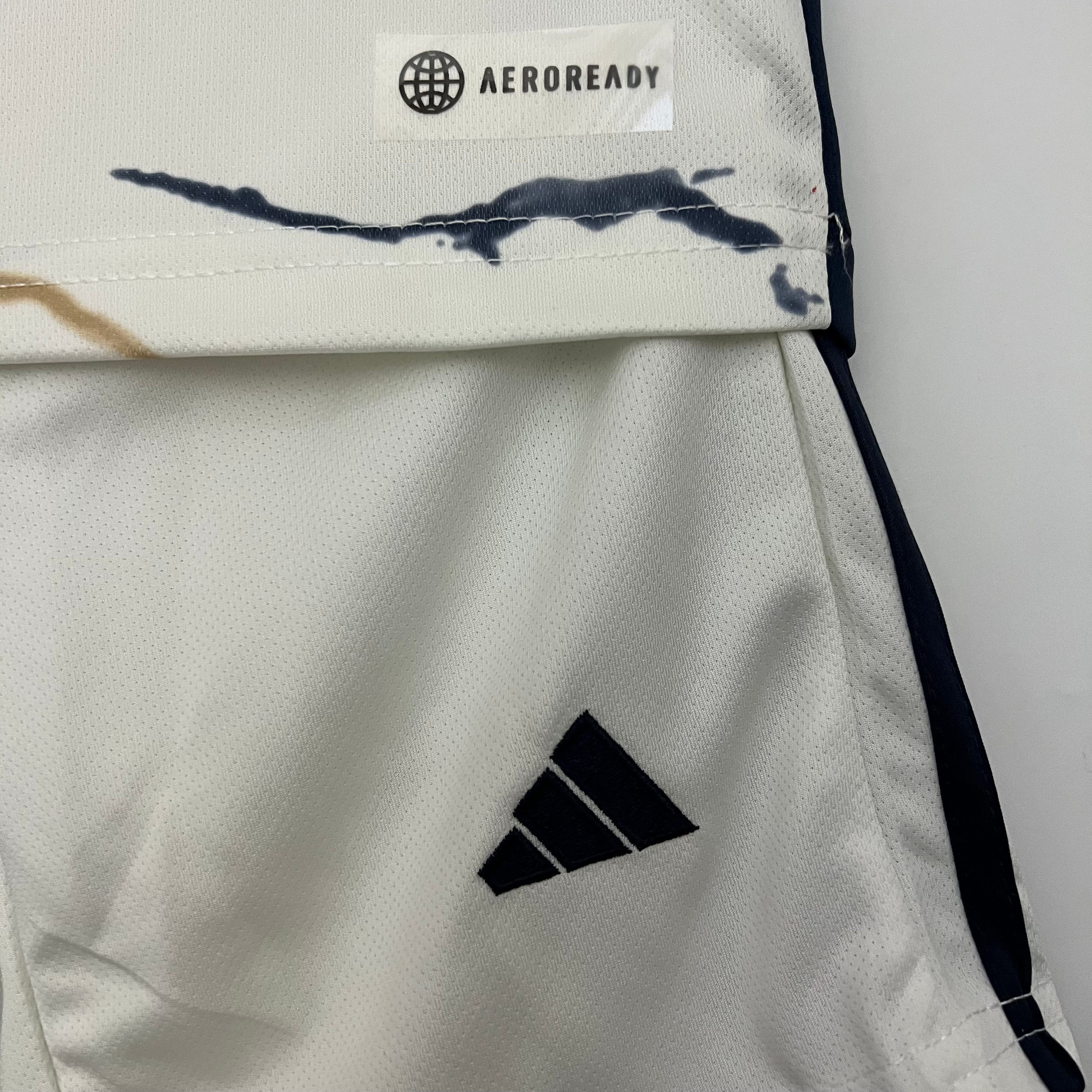 Выездная футболка детская сборной Италии 2023-2024. Футбольный магазин — ssw_magazin