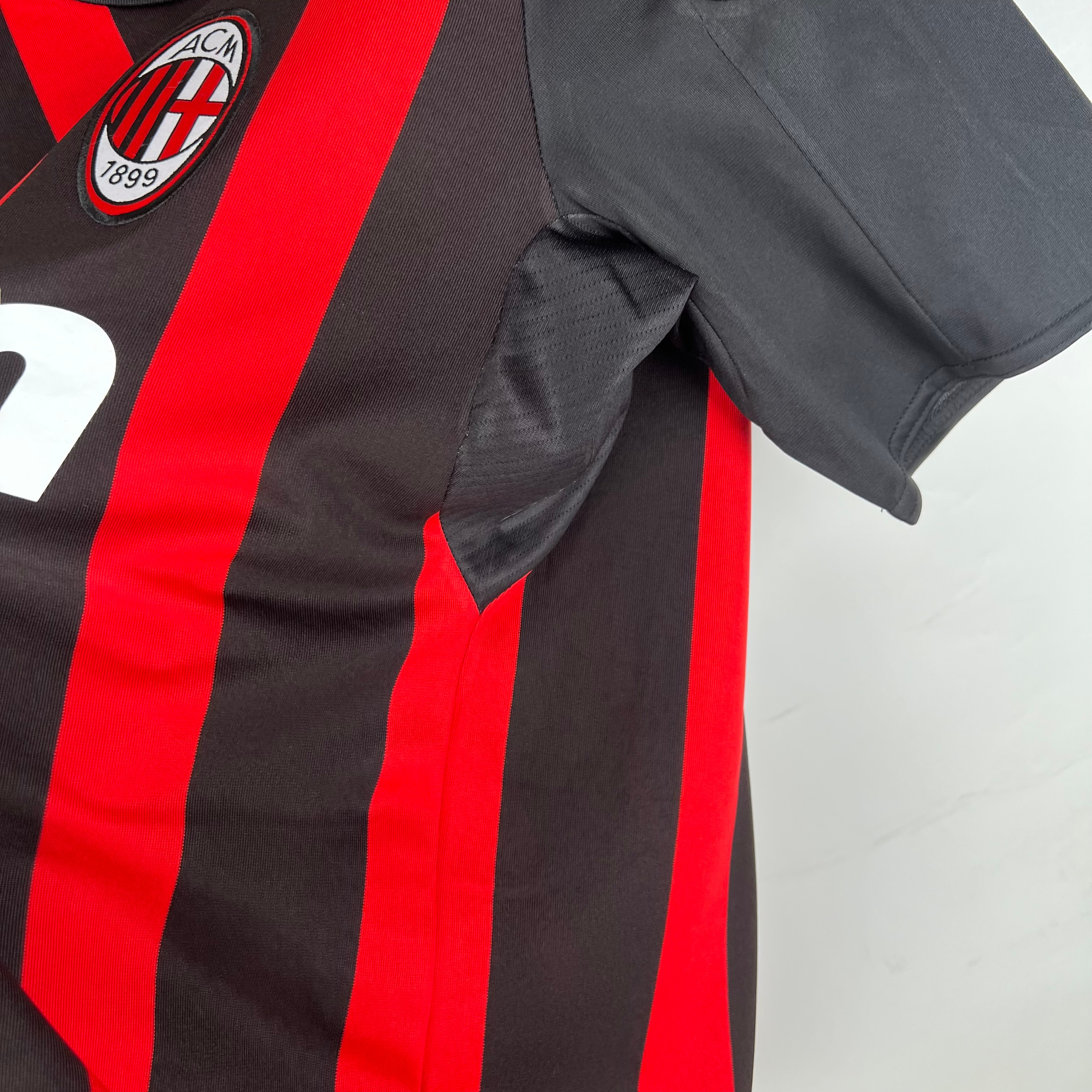 Ретро футболка AC Milan 2008-2009 купить. Футбольный магазин — ssw_magazin