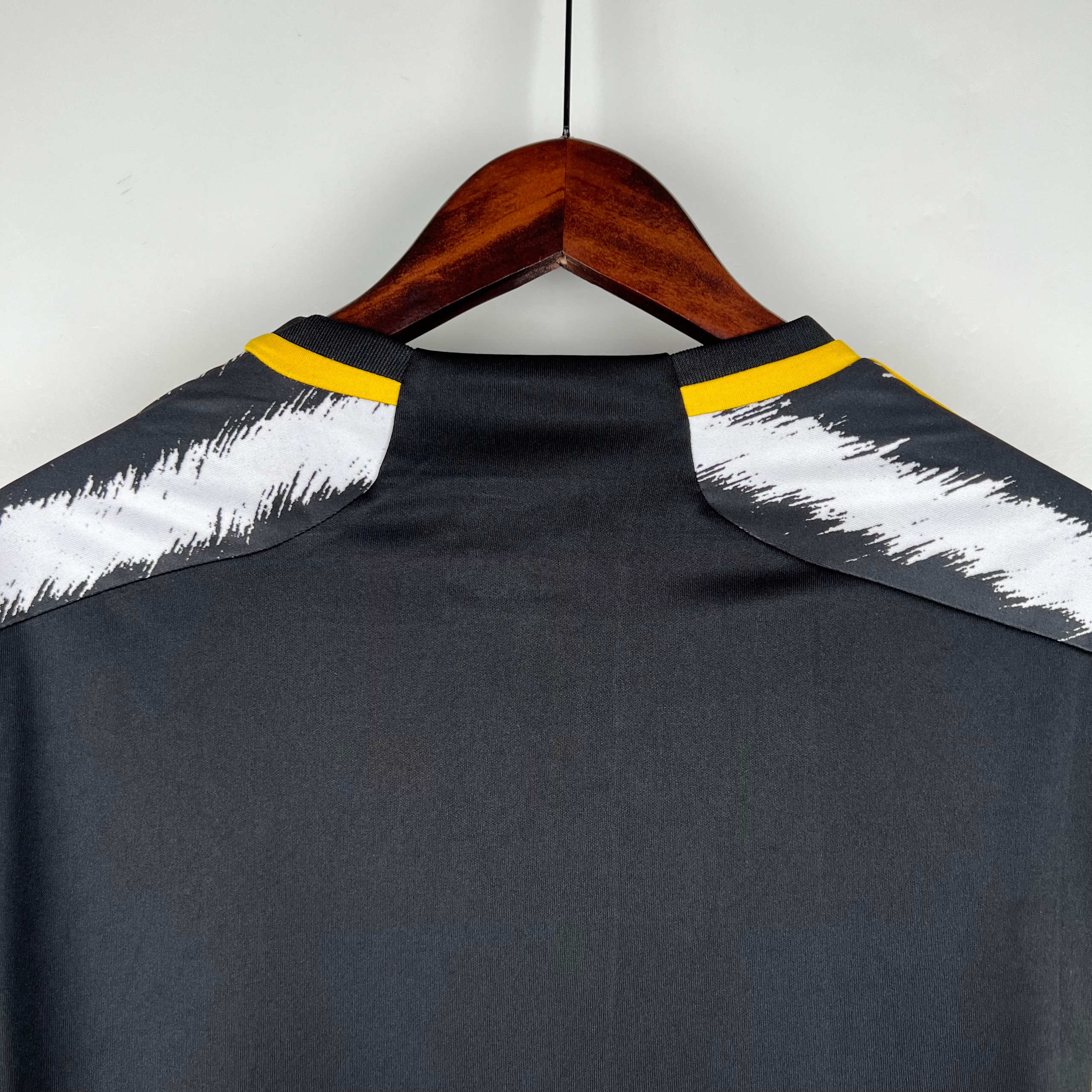 Домашняя футболка Juventus 23/24 с длинным рукавом. Футбольный магазин — ssw_magazin