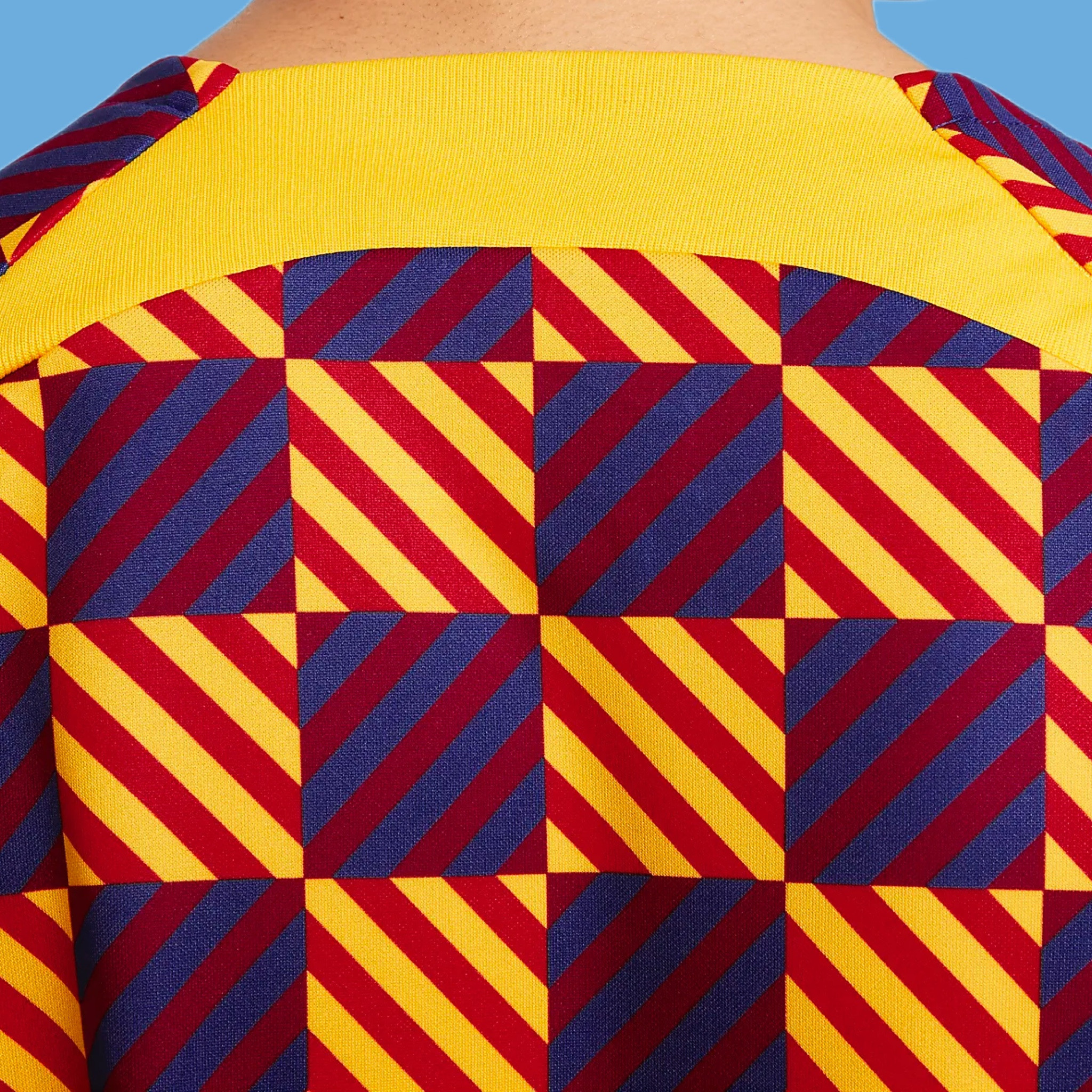 Купить тренировочную футболку Barcelona 2023. Футбольный магазин — ssw_magazin