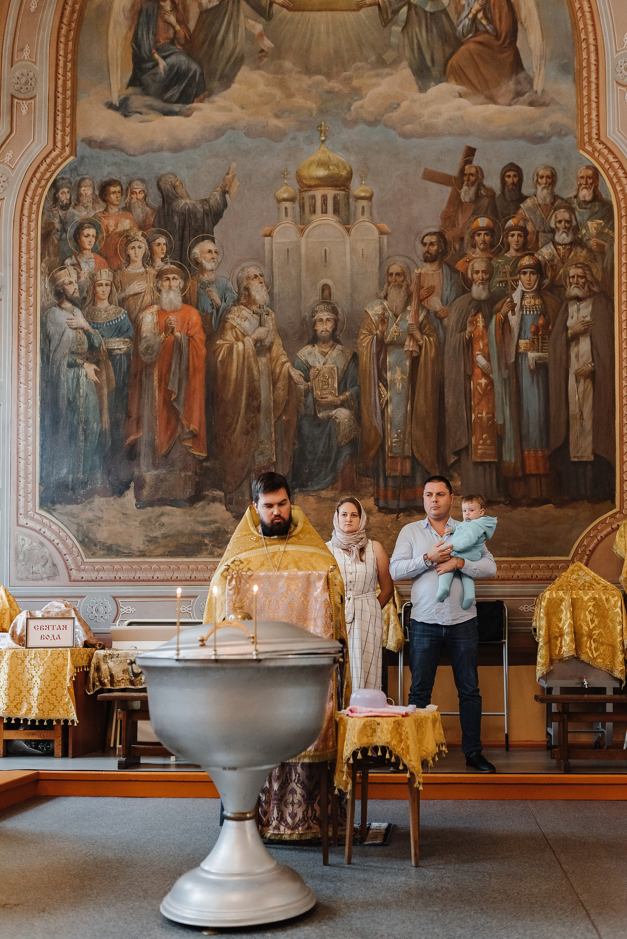 Фотосессия крещения ребенка Павловский Посад. Свадебный и женский фотограф город Электросталь и Ногинск