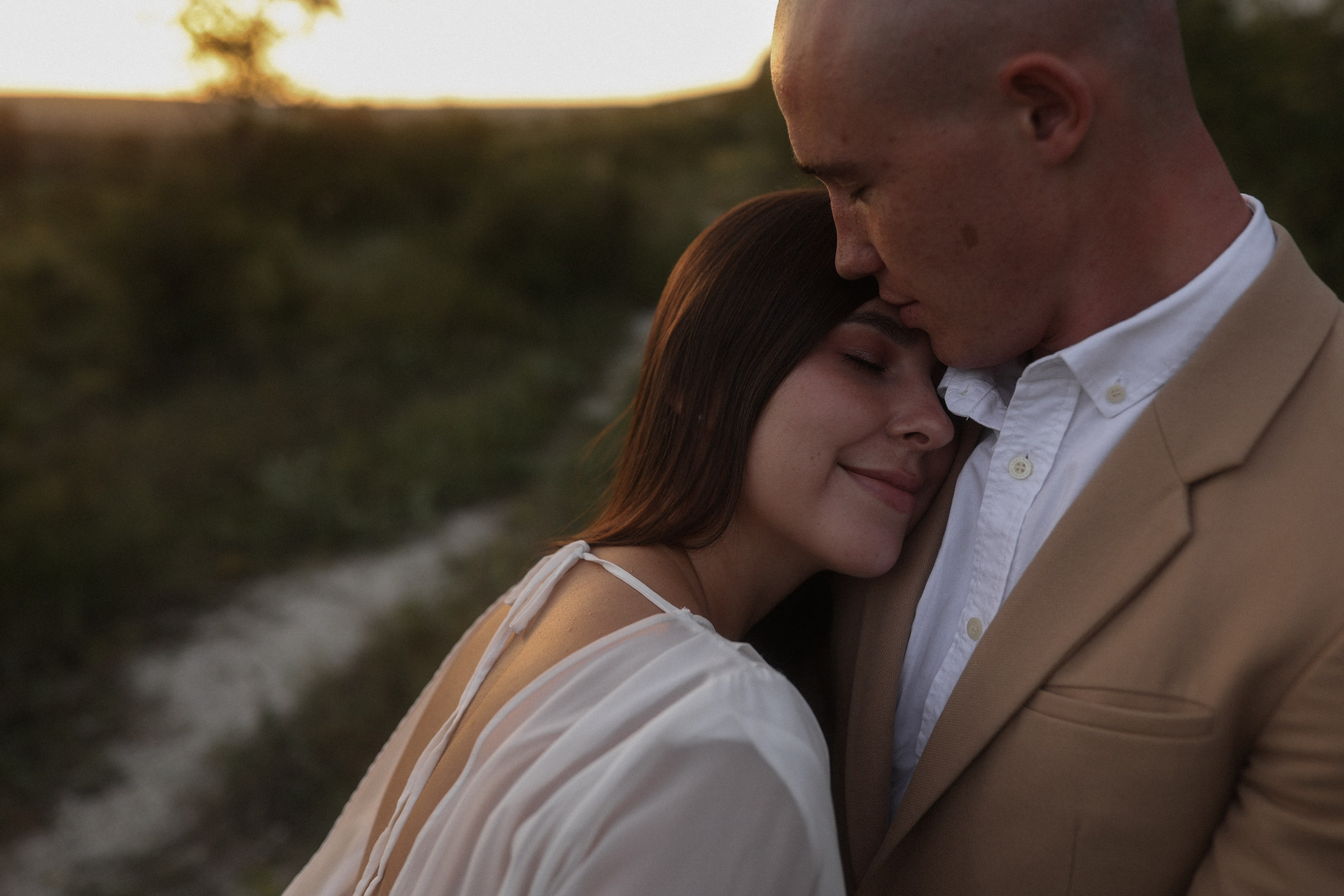 У Белой скалы. Фотограф в Севастополе и Крыму Артем Волобуев