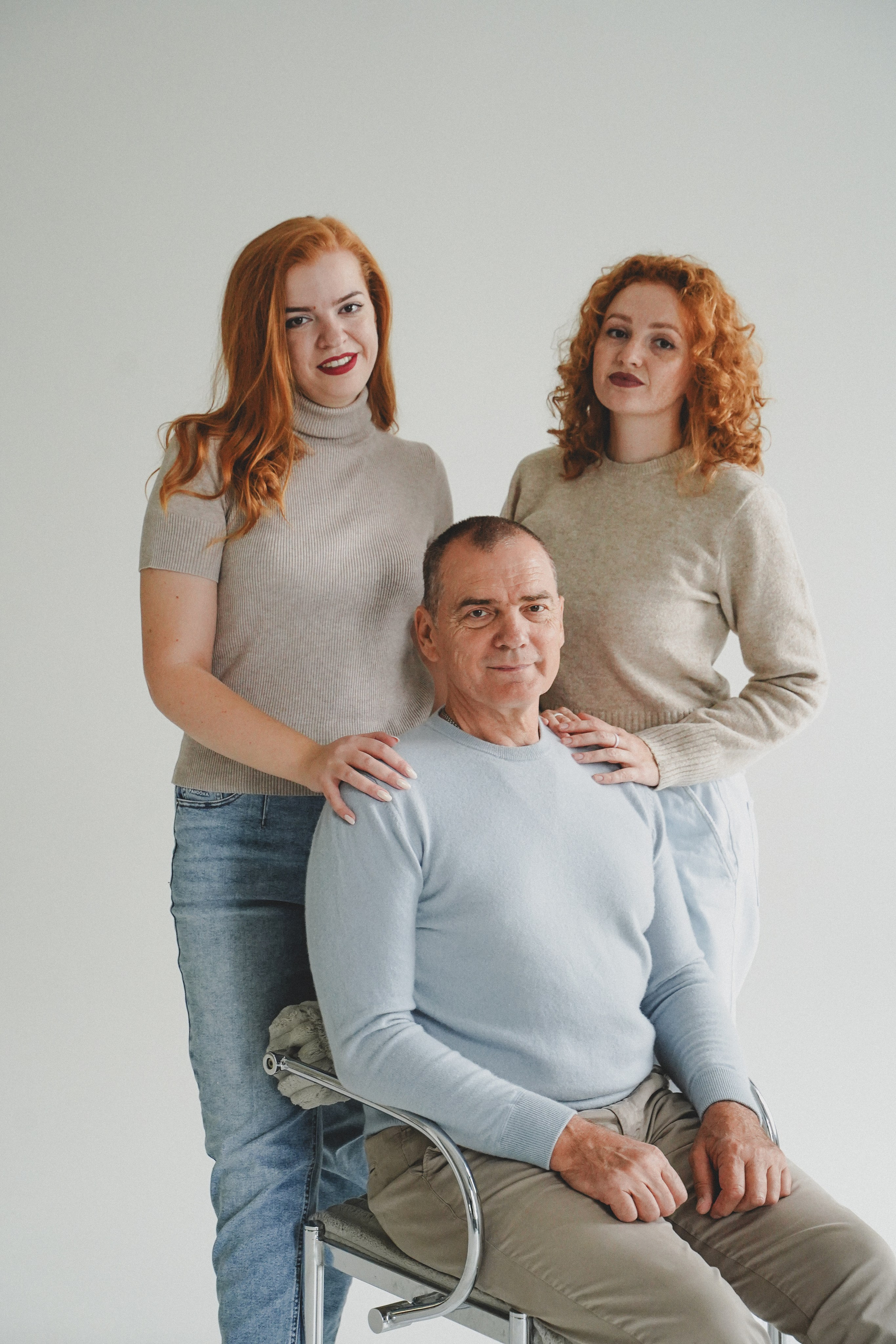 Семейная фотосессия в студии. Семейный и женский фотограф в Краснодаре Анастасия Приймак