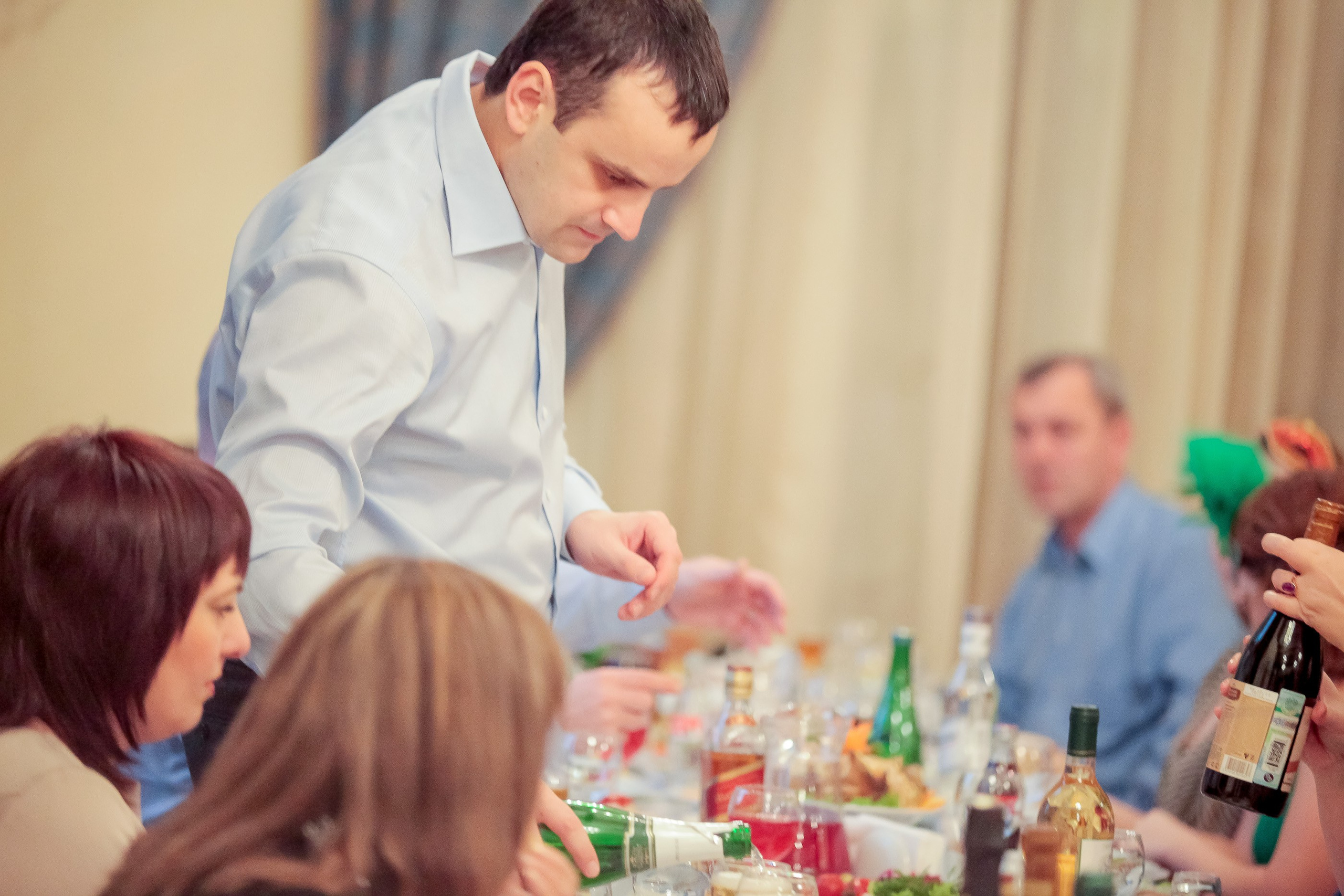 Корпоратив. Max Matvich and Victoria Basova are professionals in their field