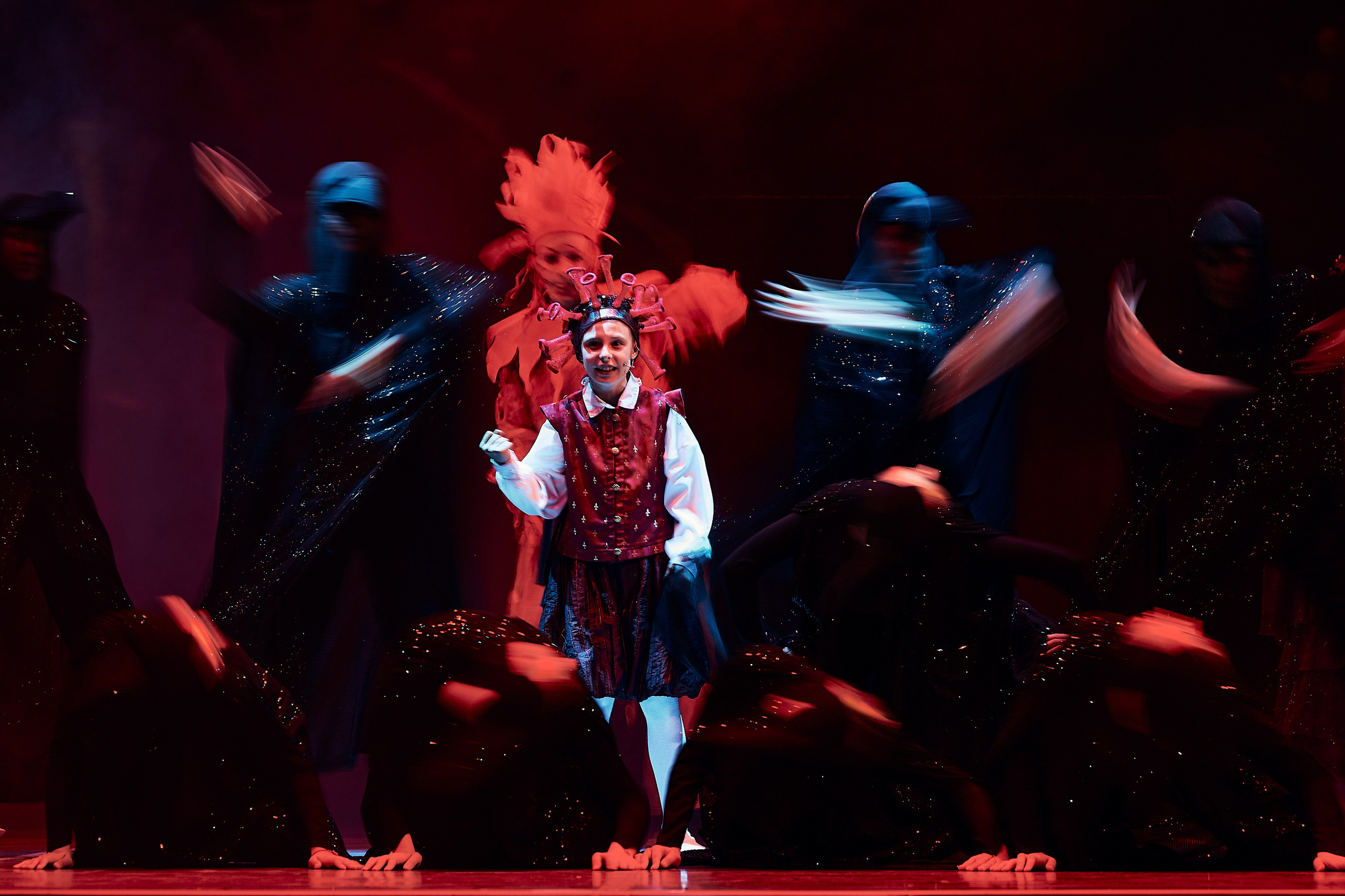 Спектакль «Синяя птица». Семейный и репортажной фотограф в Красноярске и Москве Виктор Бабинцев