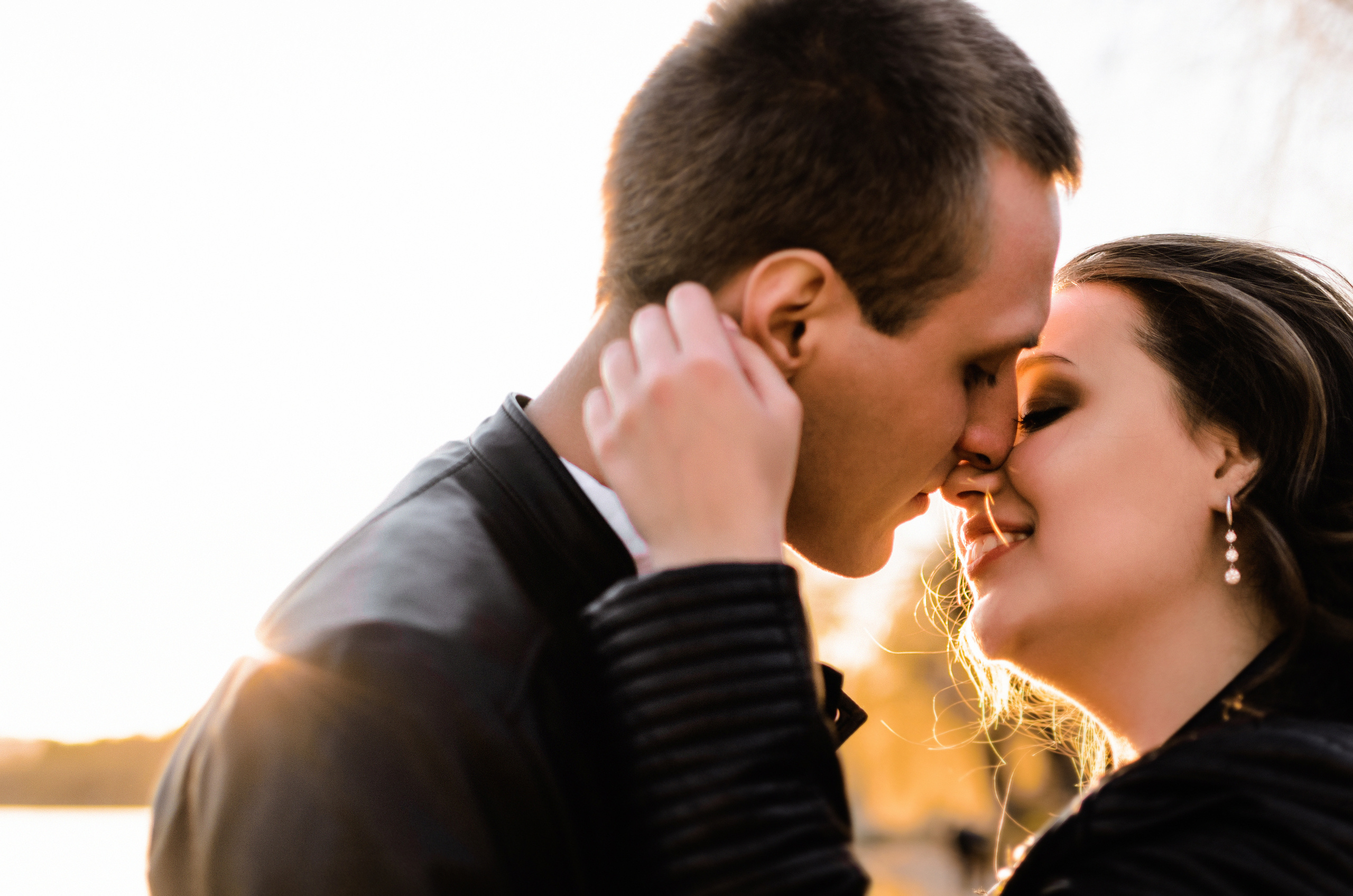 Love Story фотосессия Настя и Андрей в городе. Фотограф Ольга Дзюба. Фотограф Ольга Дзюба. Фототерапия как зеркало души. КМВ