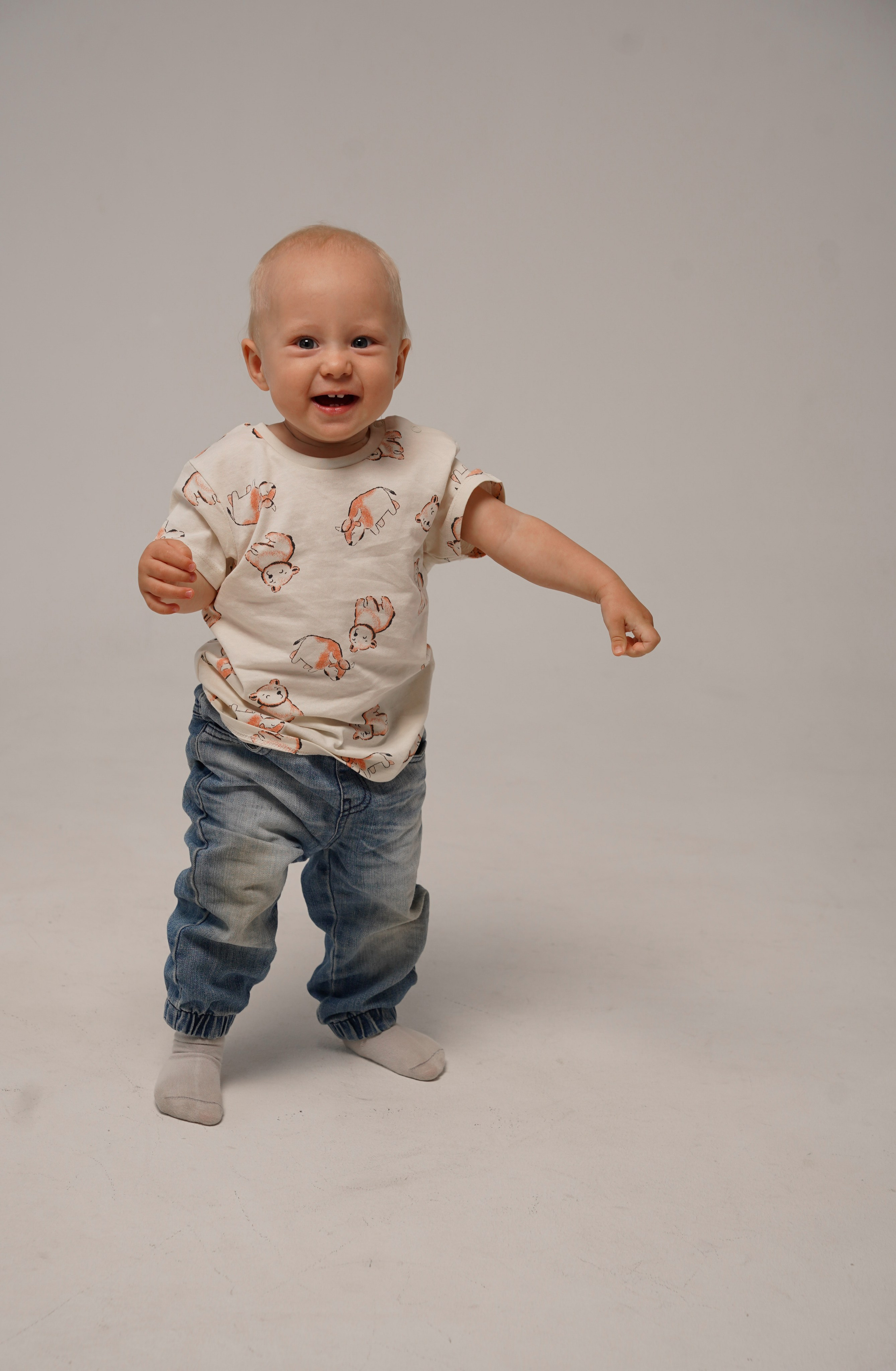 На циклораме. Студийный и портретный фотограф в САНКТ-ПЕТЕРБУРГЕИрина Махаон