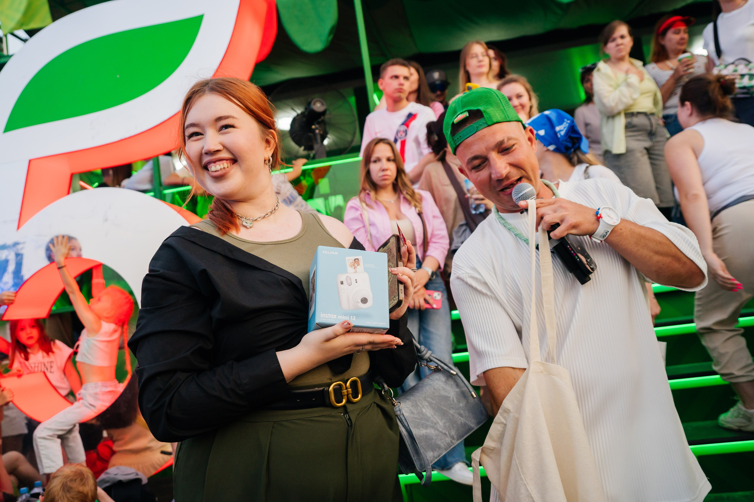 Пятерочка на VK фесте. Видеограф и Фотограф в Челябинске Ксения и Владимир Рюмины